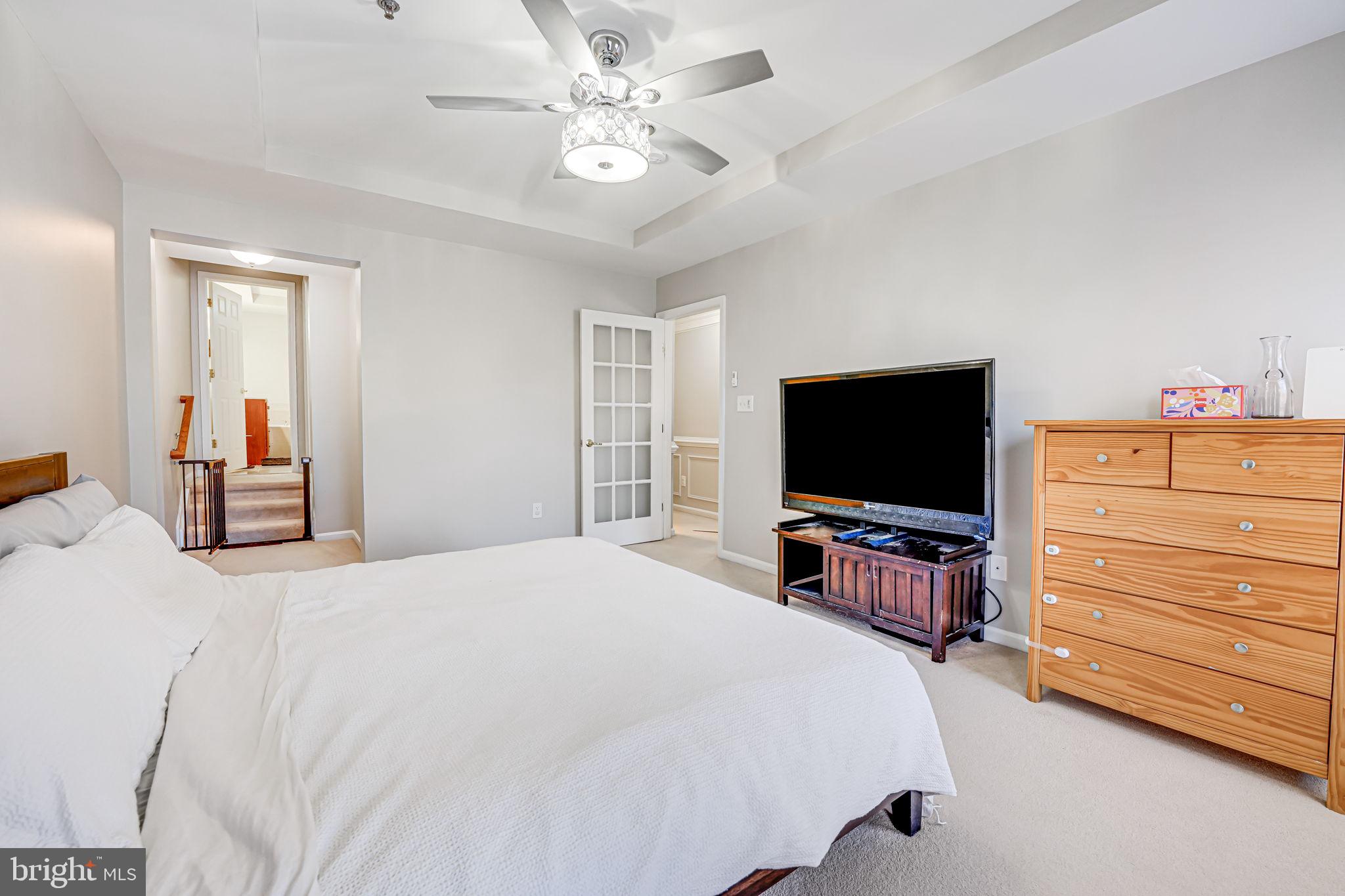 GROVETON WOODS - Residential Lease