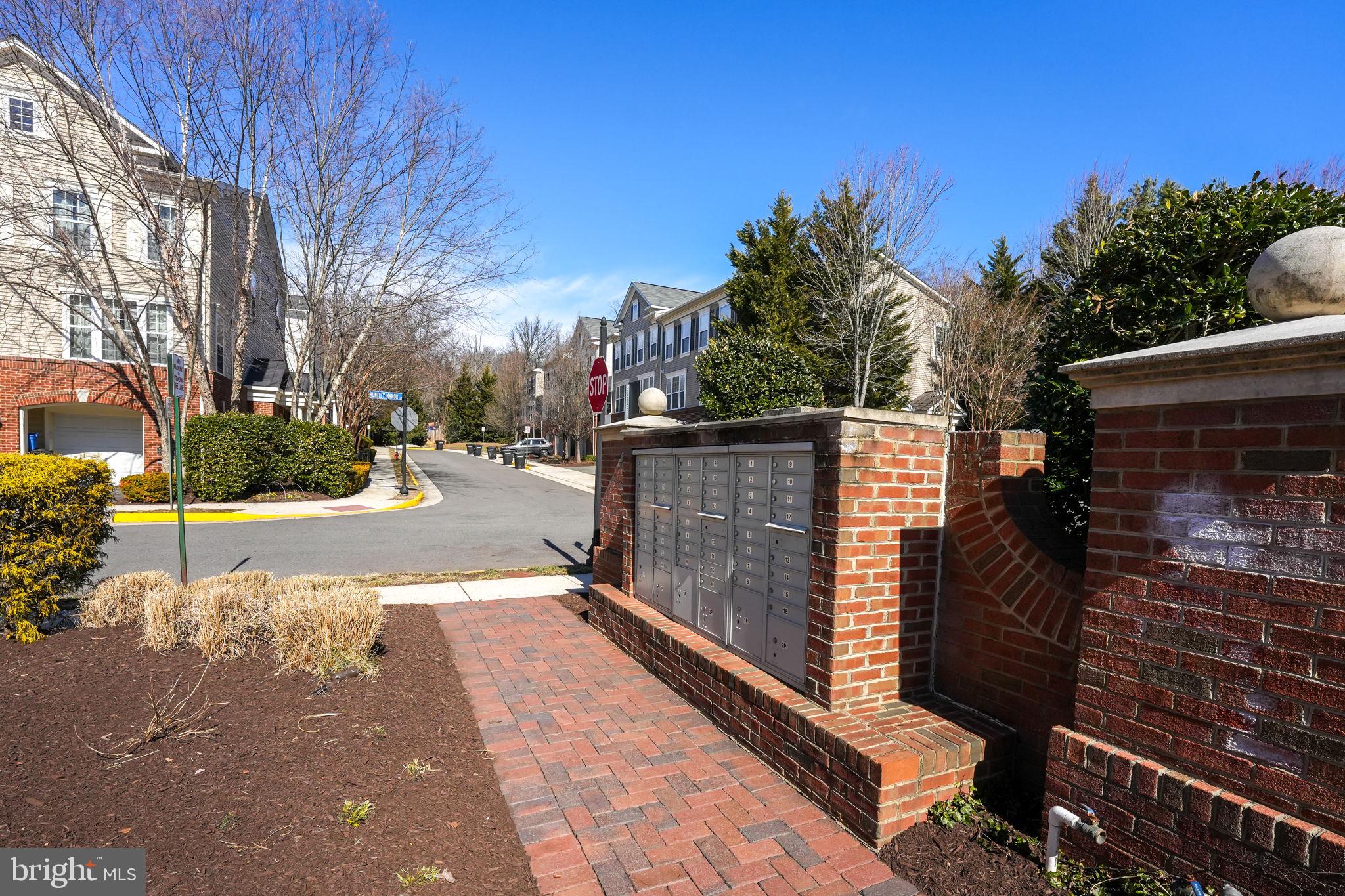 GROVETON WOODS - Residential Lease