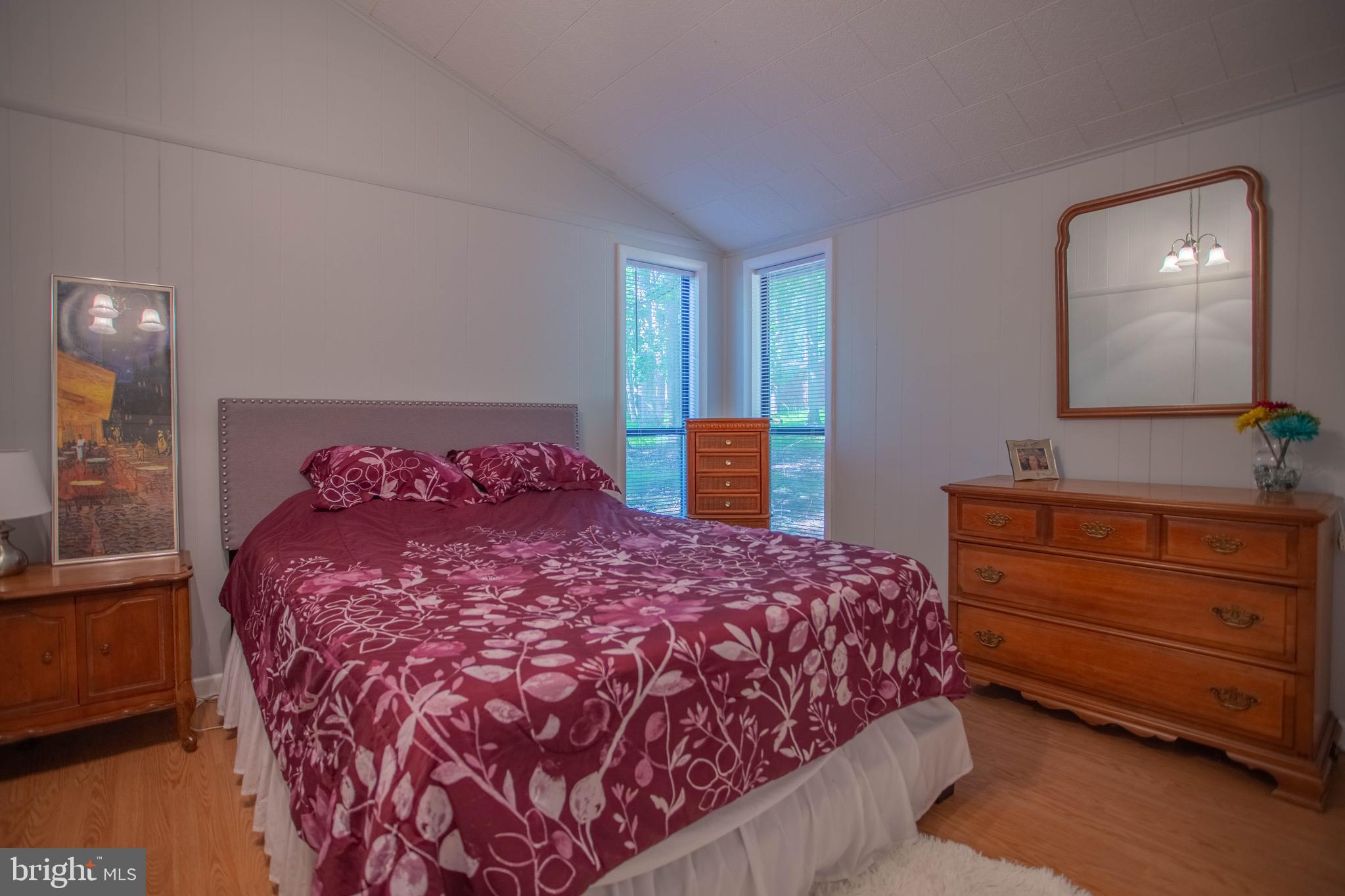 THE WOODS - Residential