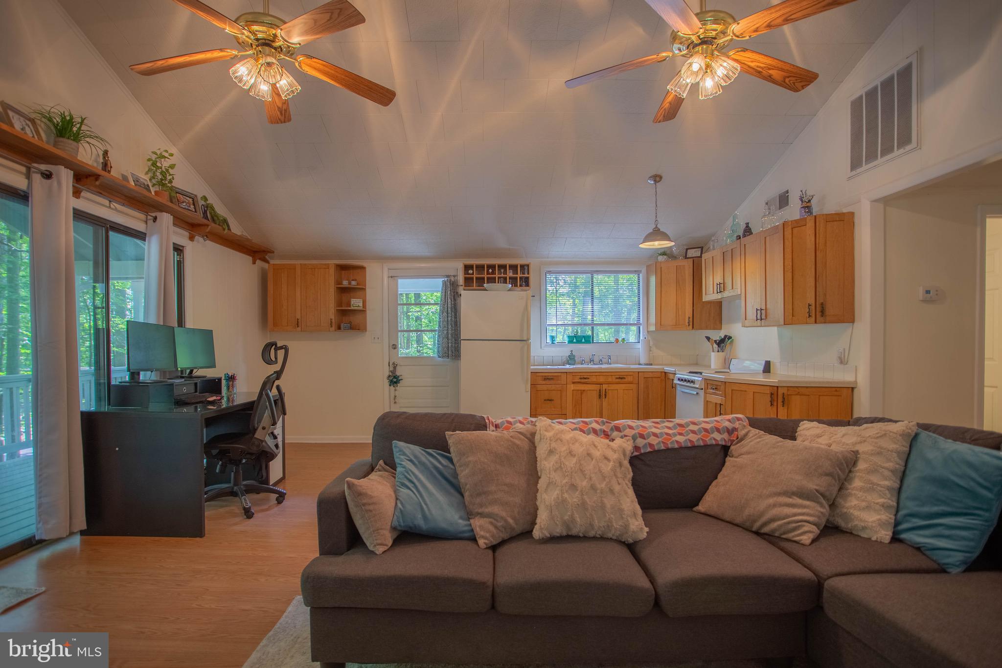 THE WOODS - Residential