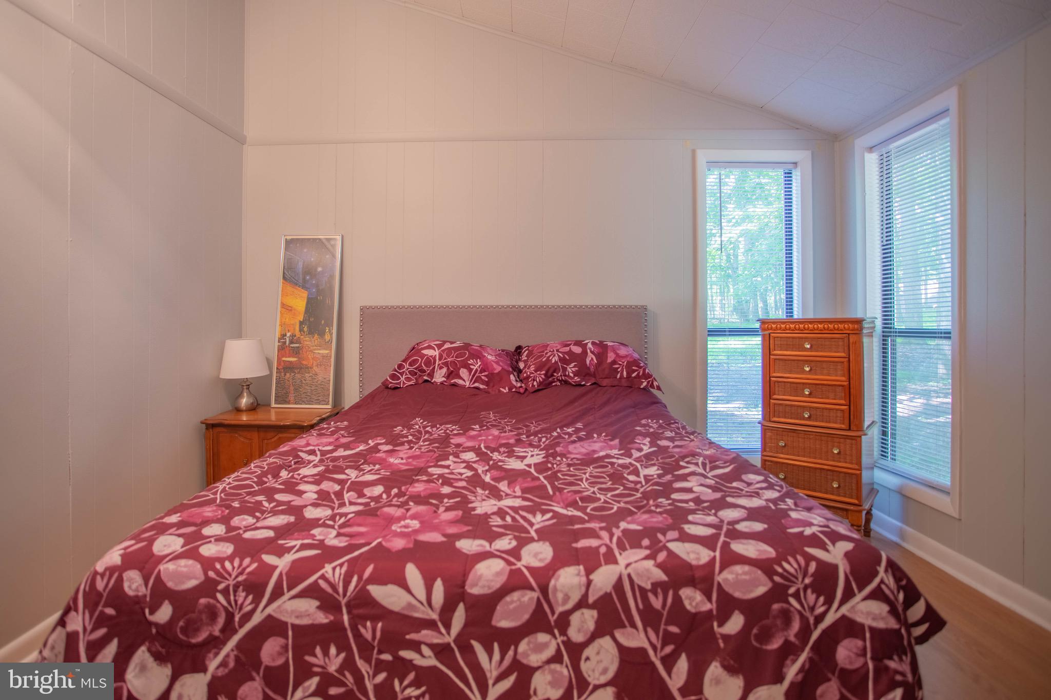 THE WOODS - Residential