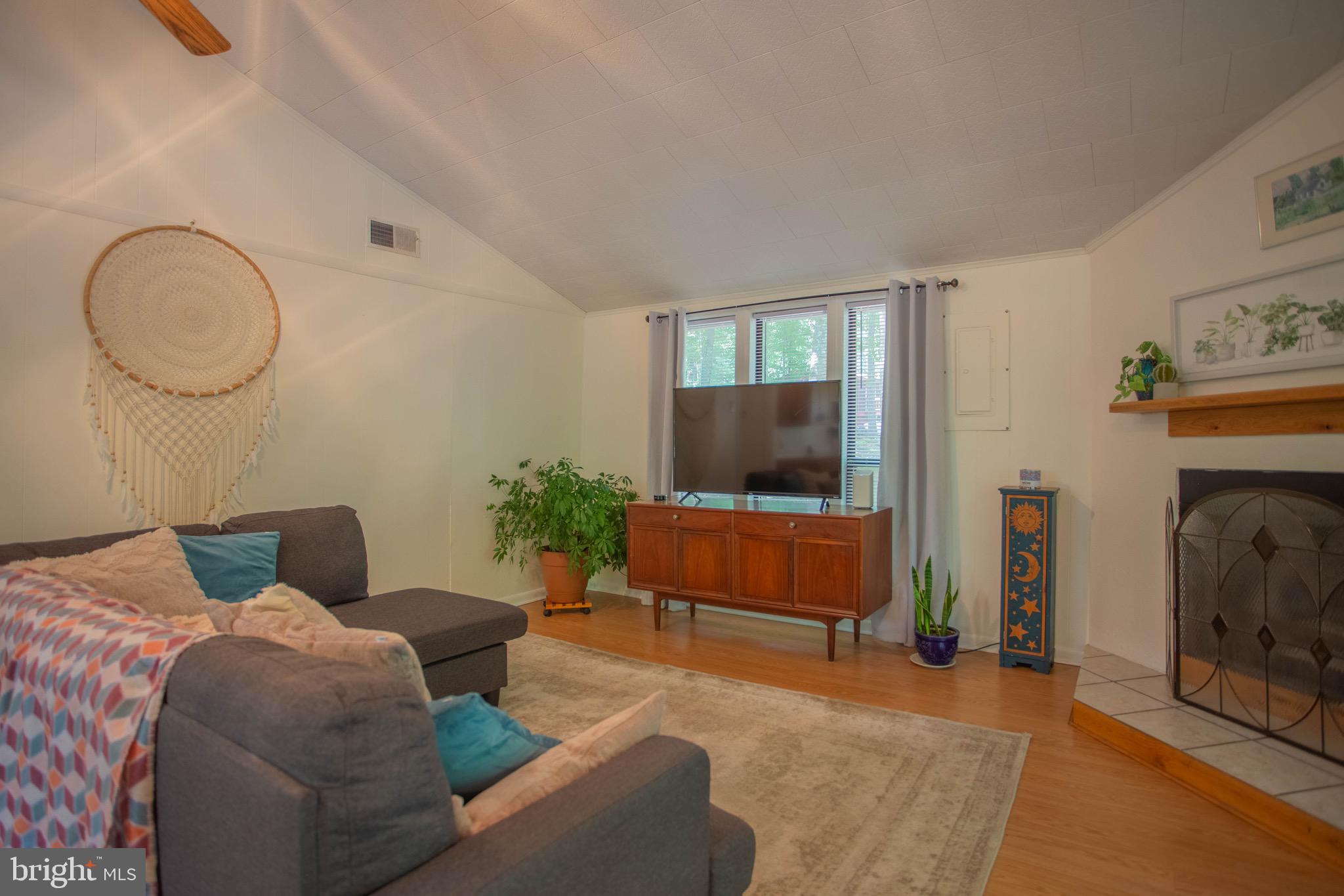 THE WOODS - Residential