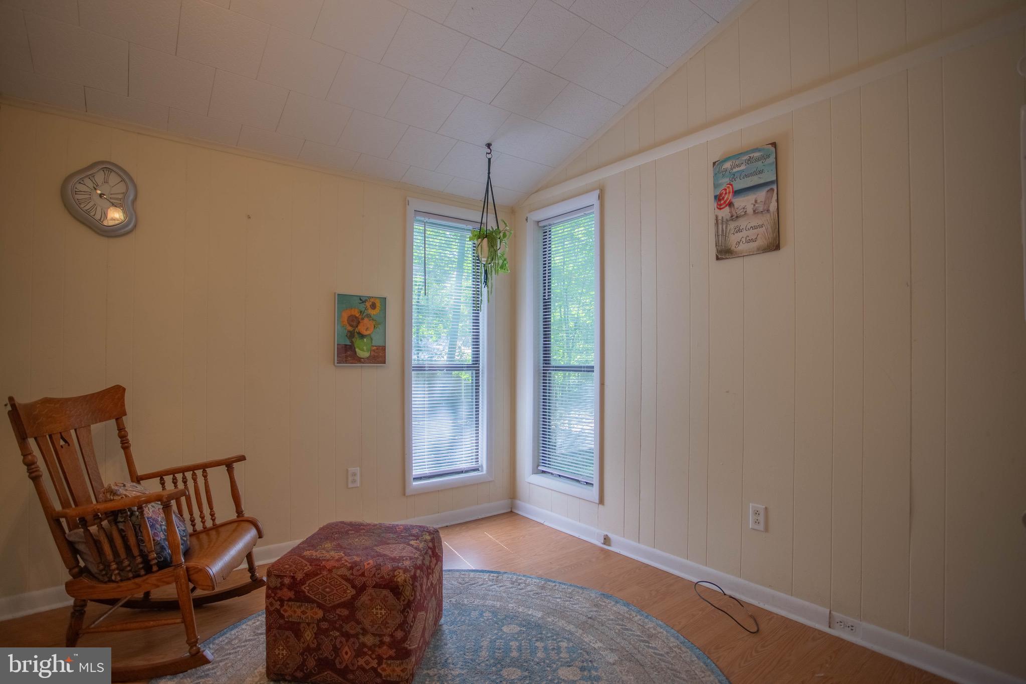 THE WOODS - Residential