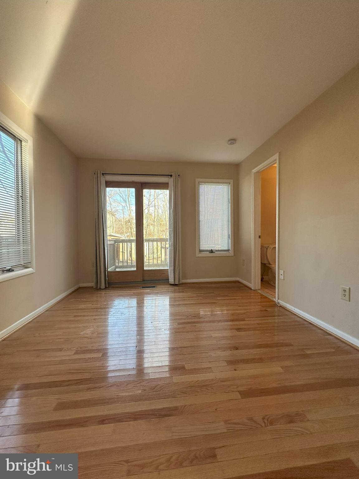 AVALON SHORES - Residential Lease