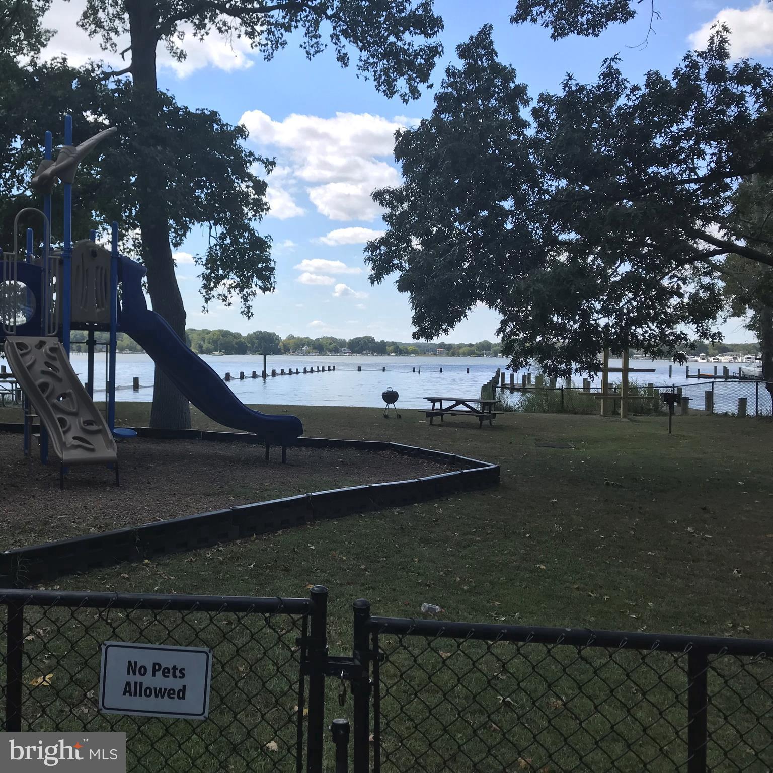 AVALON SHORES - Residential Lease