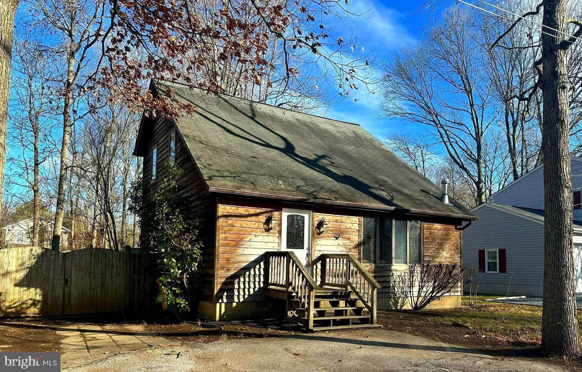 AVALON SHORES - Residential Lease