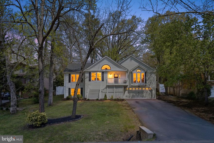 Welcome to this beautiful single-family home located in a desirable Lake & Golf gated community. This spacious home features 4 bedrooms and 3 full bathrooms, offering comfort and flexibility for everyday living.
The main level includes a bright living room with a cozy fireplace, perfect for relaxing or entertaining. The primary bedroom features its own full bathroom, providing a private retreat.
The fully finished lower level offers additional living space with a recreation room, a bedroom, a full bathroom, and a versatile den that can be used as a home office or an additional bedroom.
Enjoy outdoor living in the fenced backyard, ideal for gatherings, pets, or quiet evenings.
Recent updates include:

New windows (2020)

Fully remodeled basement (2020)

New front porch (2022)

New flooring (2024)

Main level bathroom remodeled (2024)

New attic insulation (2024)

This well-maintained home combines space, updates, and a fantastic community setting—a must-see opportunity you won’t want to miss.