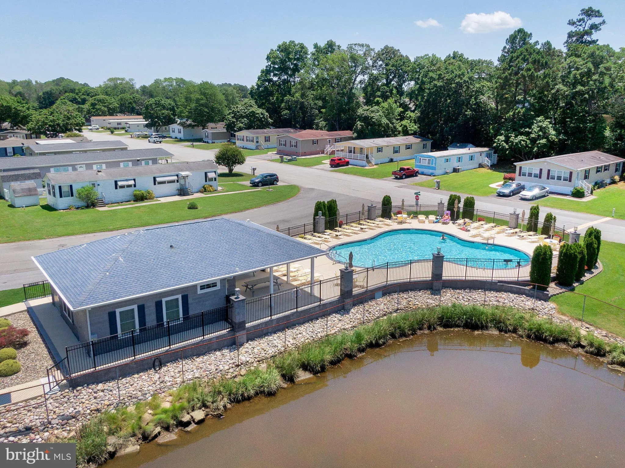 Rehoboth Beach, Delaware 19971, United States, 2 Bedrooms Bedrooms, ,1 BathroomBathrooms,Residential,Active,161107