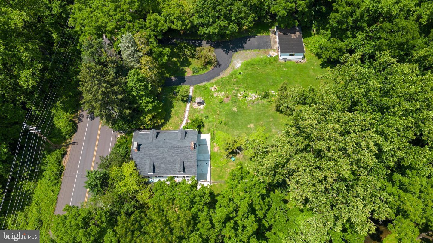 HUNTINGDON VALLEY - Residential