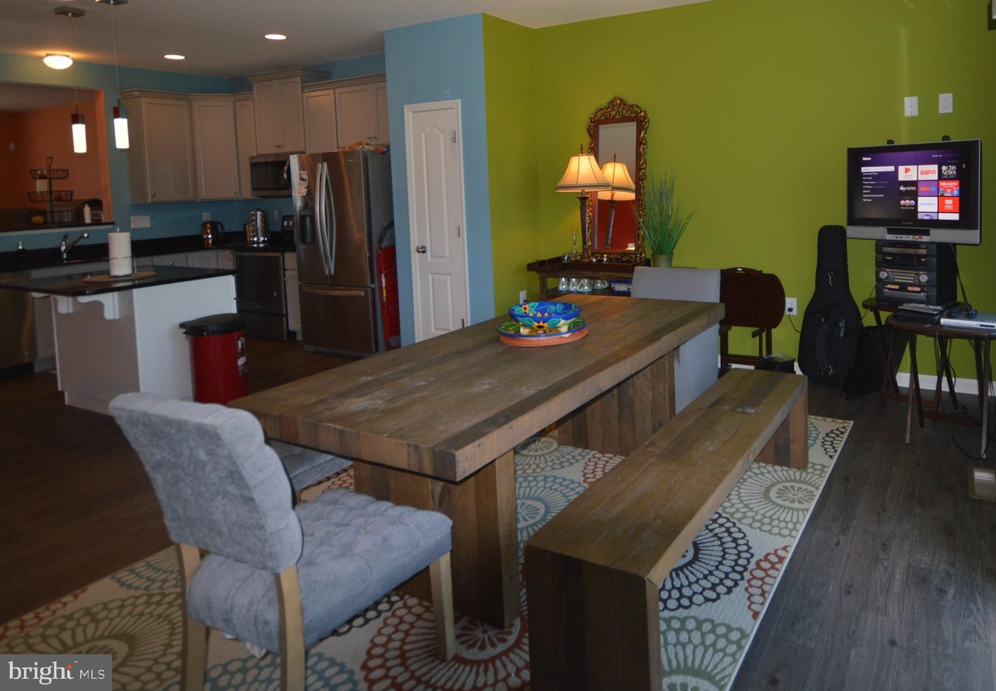 RIVERSIDE VILLAGES - Residential Lease