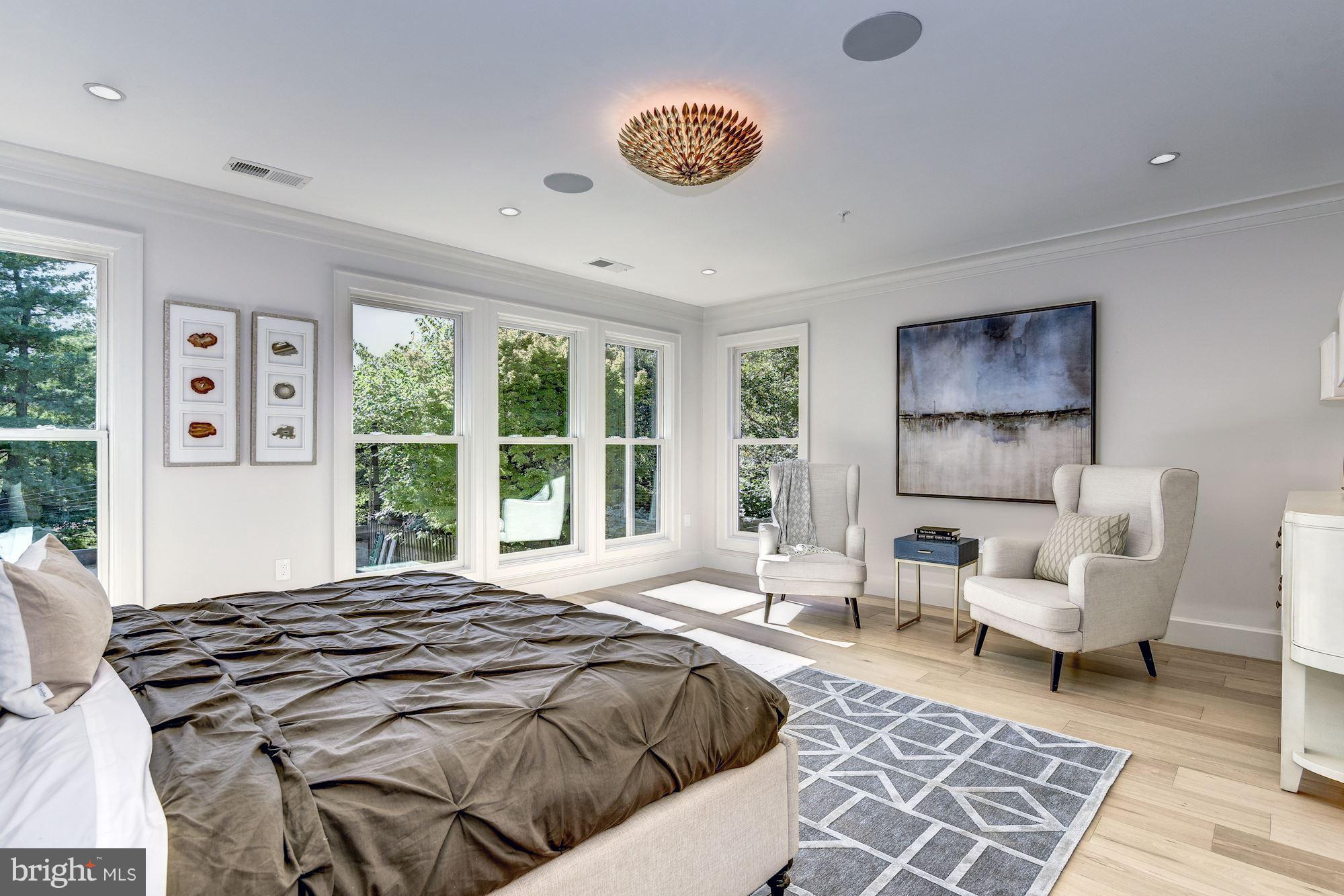 GEORGETOWN - Residential