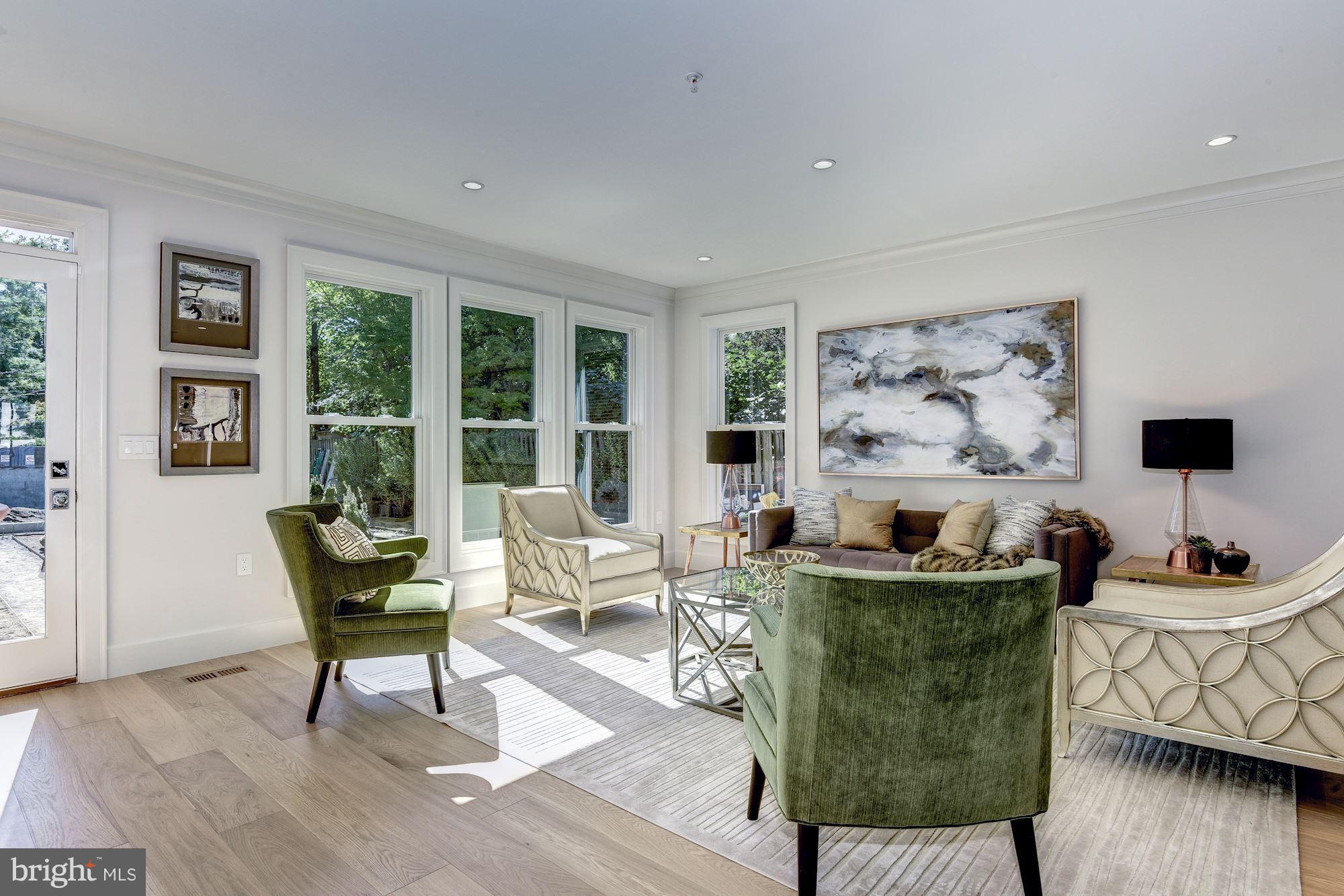 GEORGETOWN - Residential