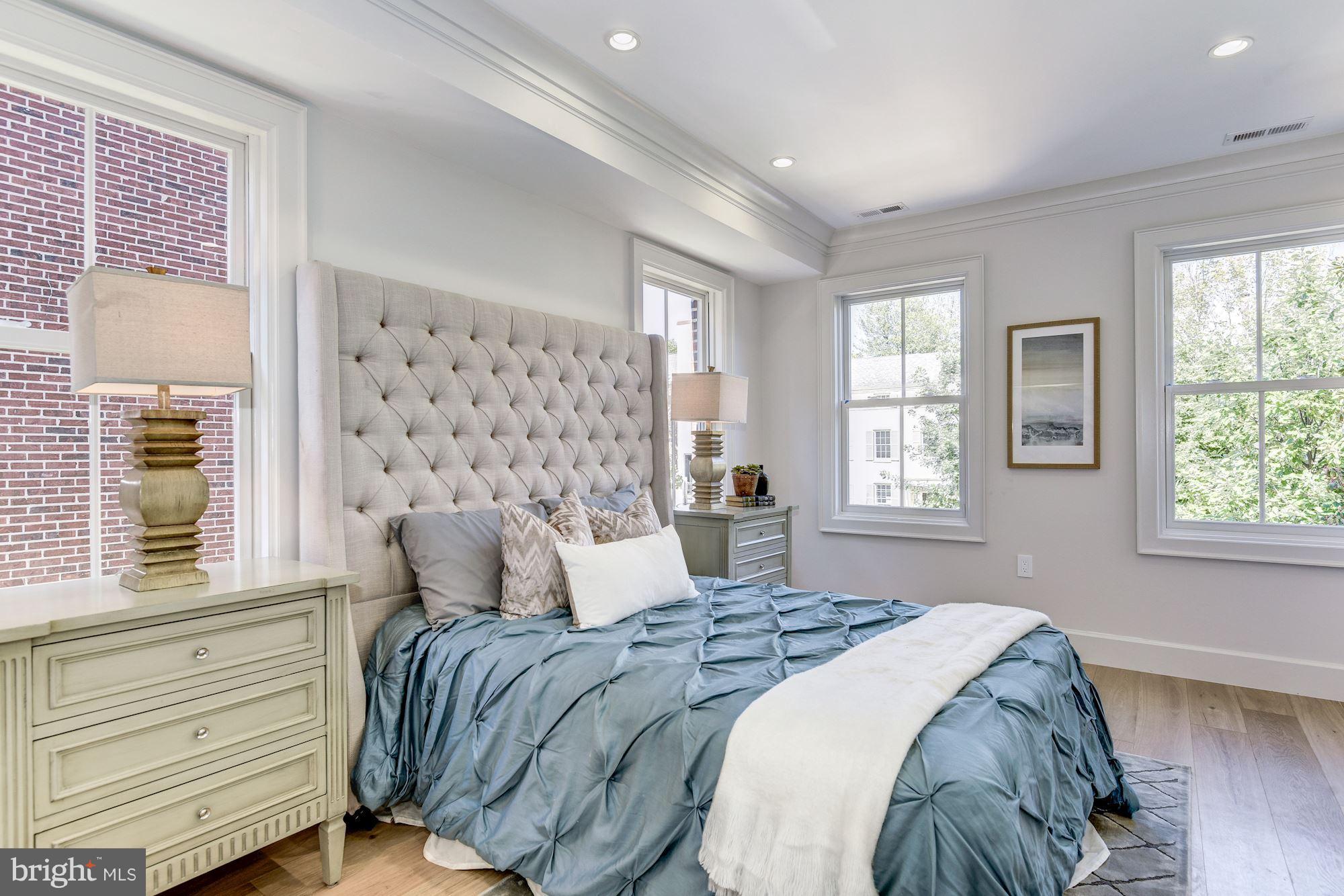 GEORGETOWN - Residential