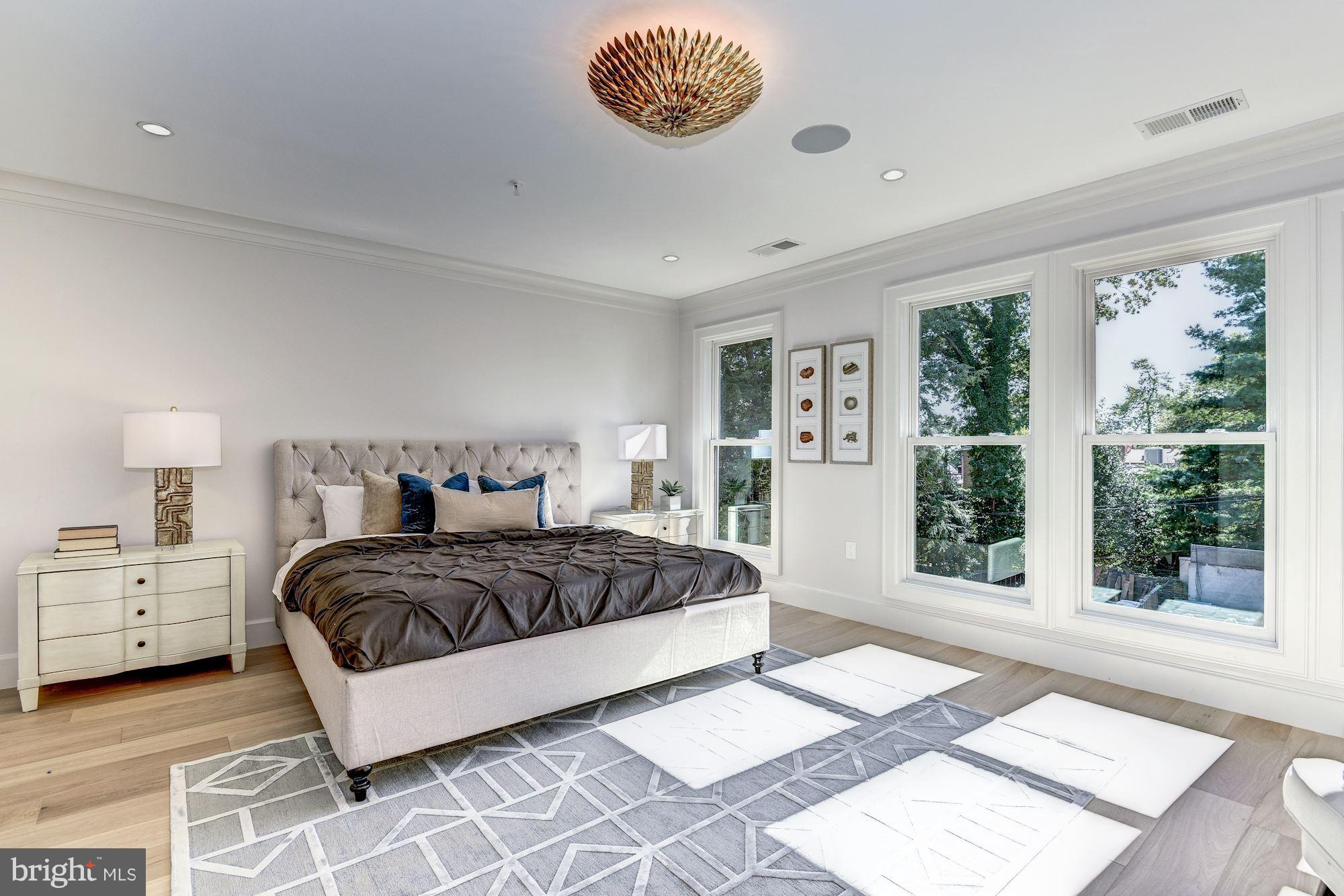 GEORGETOWN - Residential