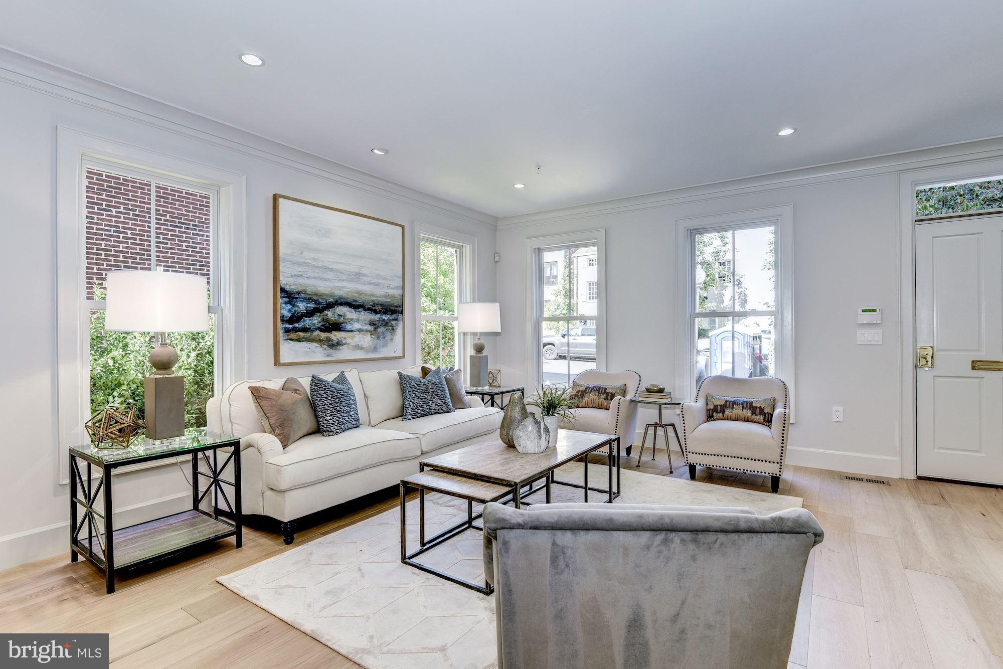 GEORGETOWN - Residential