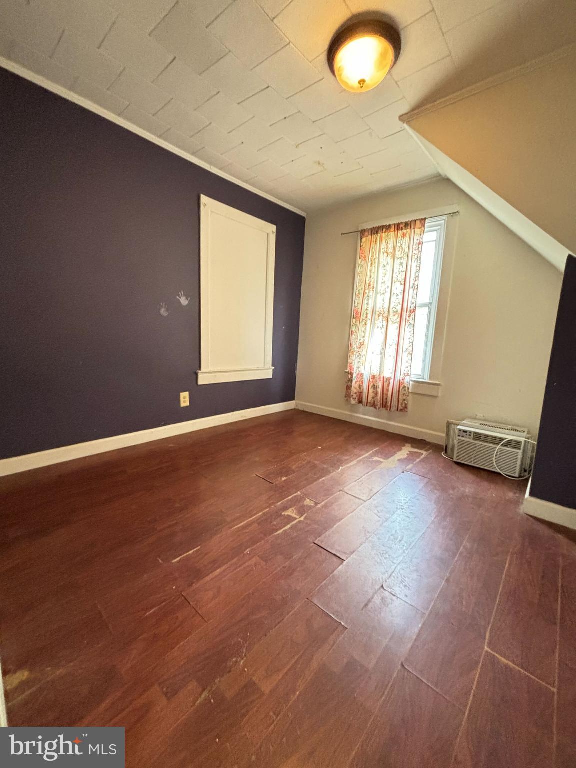 ROGERS HEIGHTS - Residential