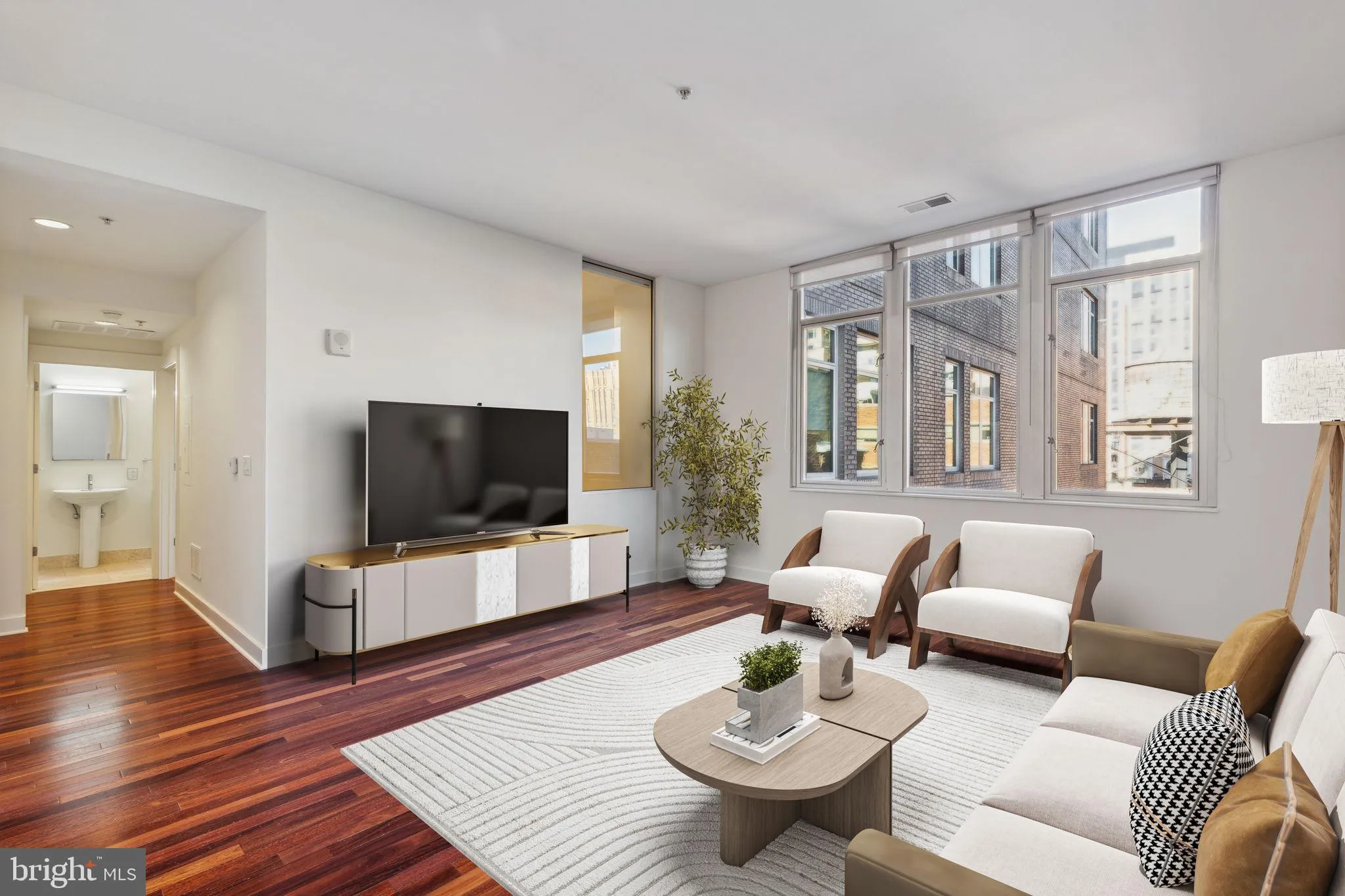 Philadelphia, Pennsylvania 19107, United States, 1 Bedroom Bedrooms, ,1 BathroomBathrooms,Residential,Coming Soon,92938