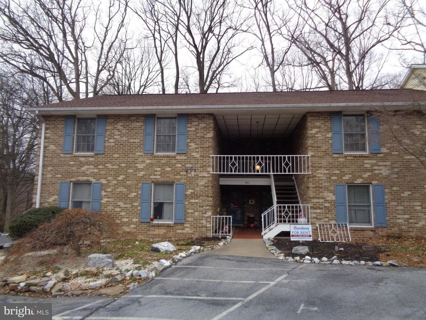 This 2BR, 1.5 Bath condo is located in the Hershey School District and only minutes from Hershey Medical Center and downtown Hershey. When you enter this home you find the foyer, which leads to the dinning/living room combo or kitchen.  This condo also has a spacious sun room outside the sliding glass doors. with appliances including stove, refrigerator, and dishwasher. o a large sun porch through a pair of sliding glass doors. Past the living room, you have the half bath, privacy door, full bath and they 2 bedrooms. The exterior features your shared yard and off street parking. Electric hot water heater, cooking, and central air. Gas heating. Occupant will be responsible for electric, gas, water, and sewer.  Included are trash, a stack-able washer/dryer, stove, refrigerator, dishwasher,  microwave, lawn care, and snow removal.  No pets. This condo does not participate with Section 8.