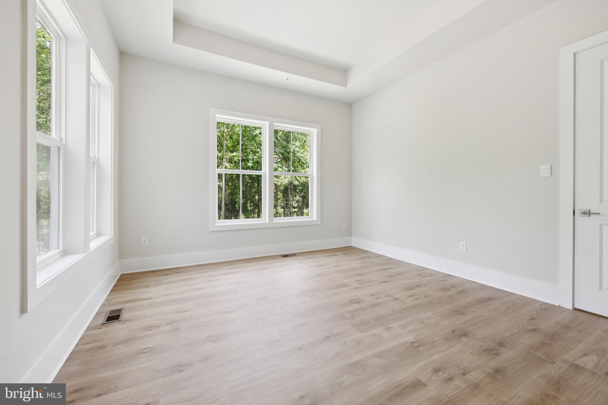 STILLVIEW ACRES - Residential