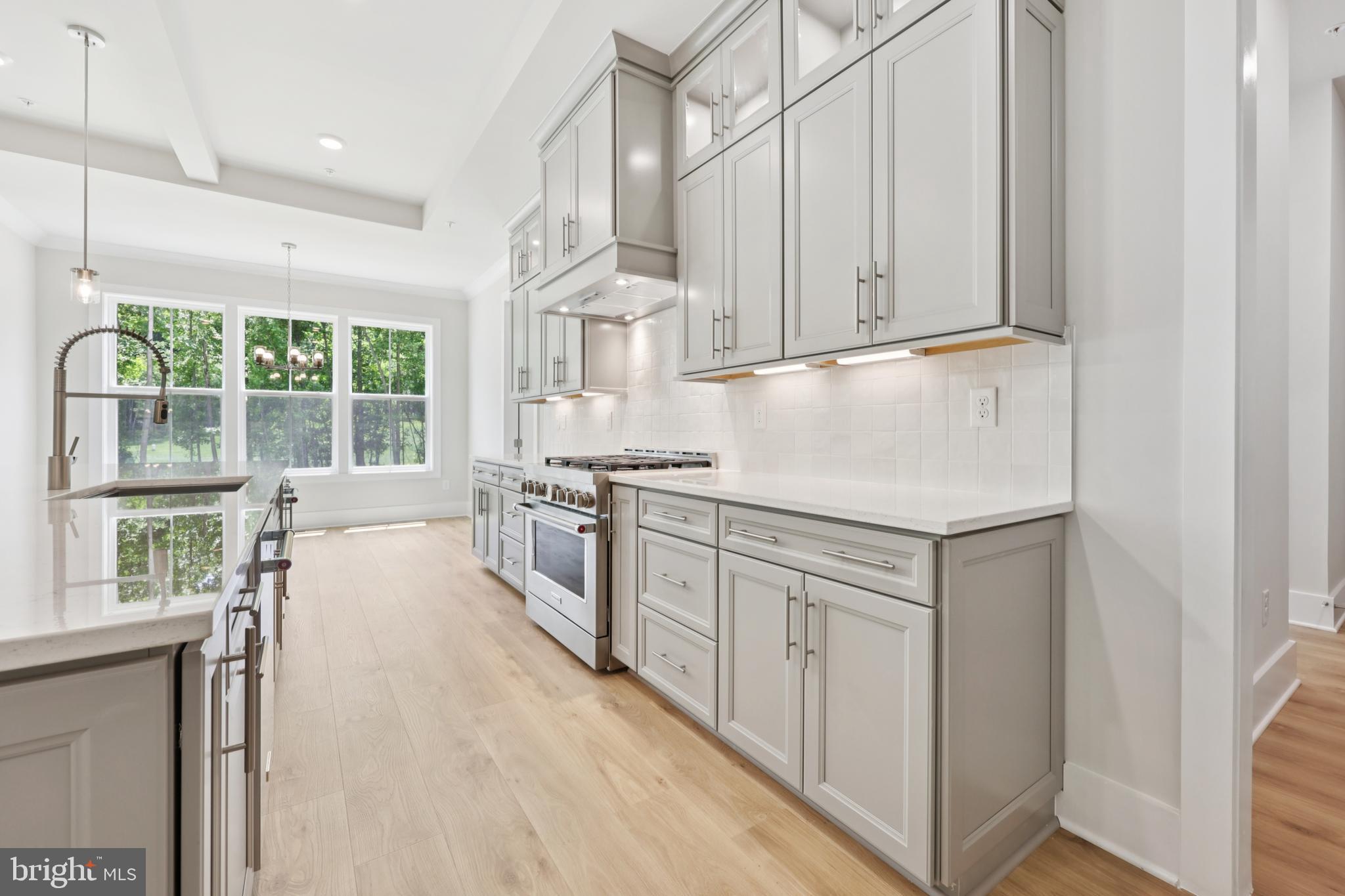 STILLVIEW ACRES - Residential