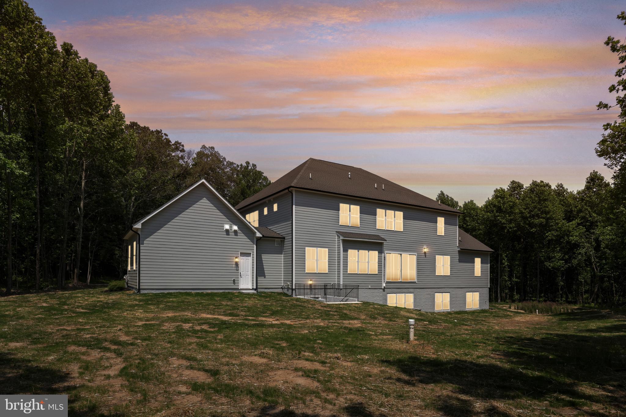 STILLVIEW ACRES - Residential