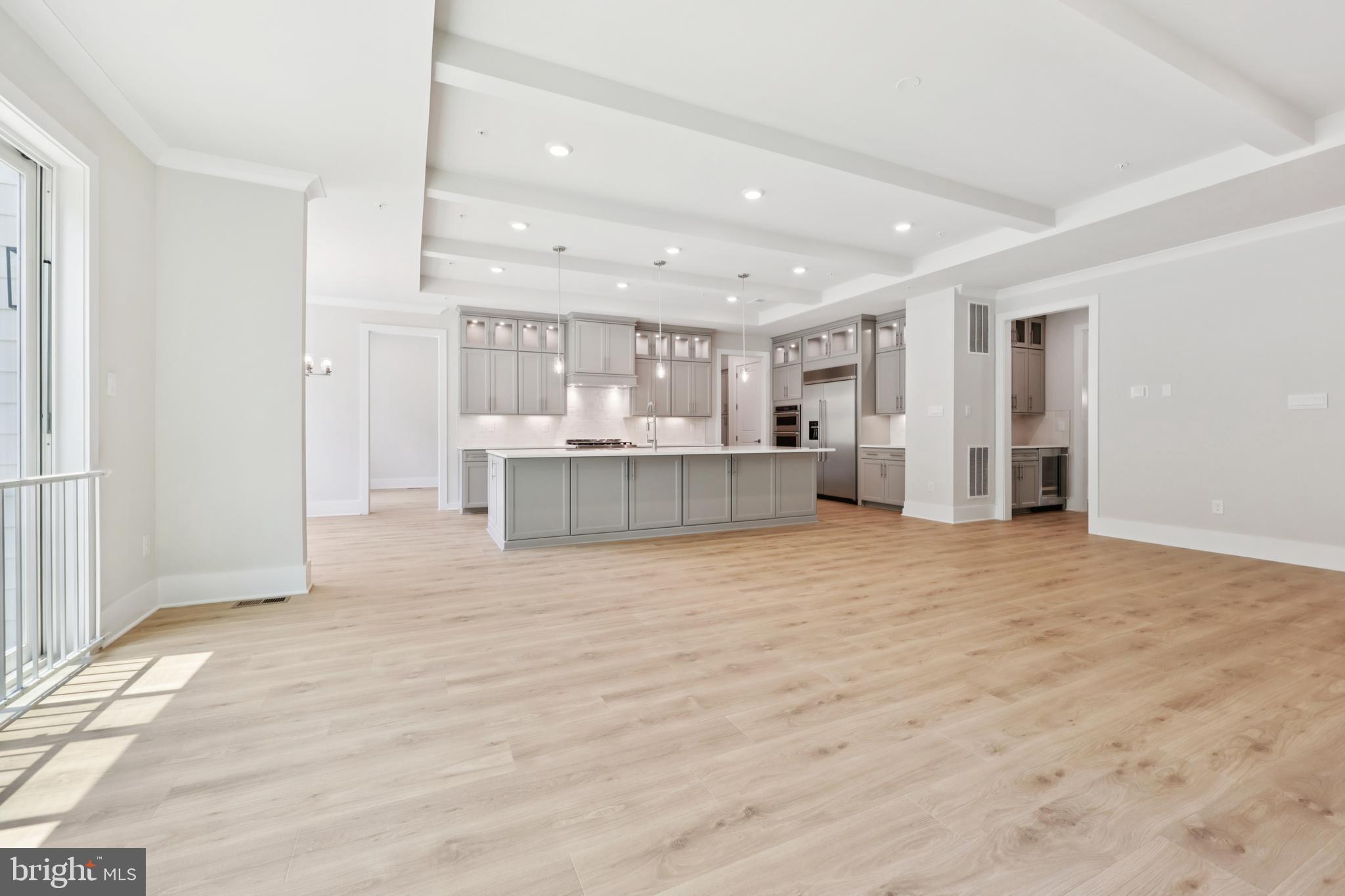 STILLVIEW ACRES - Residential