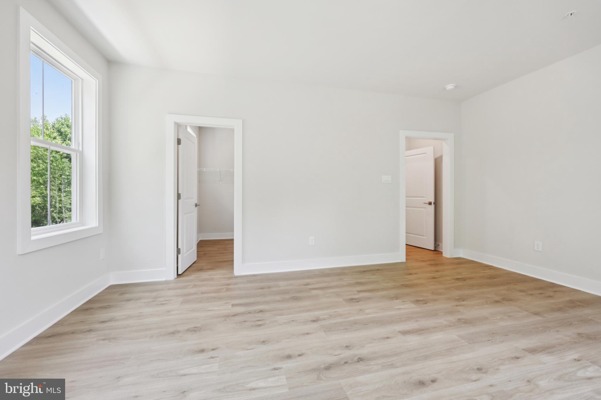 STILLVIEW ACRES - Residential