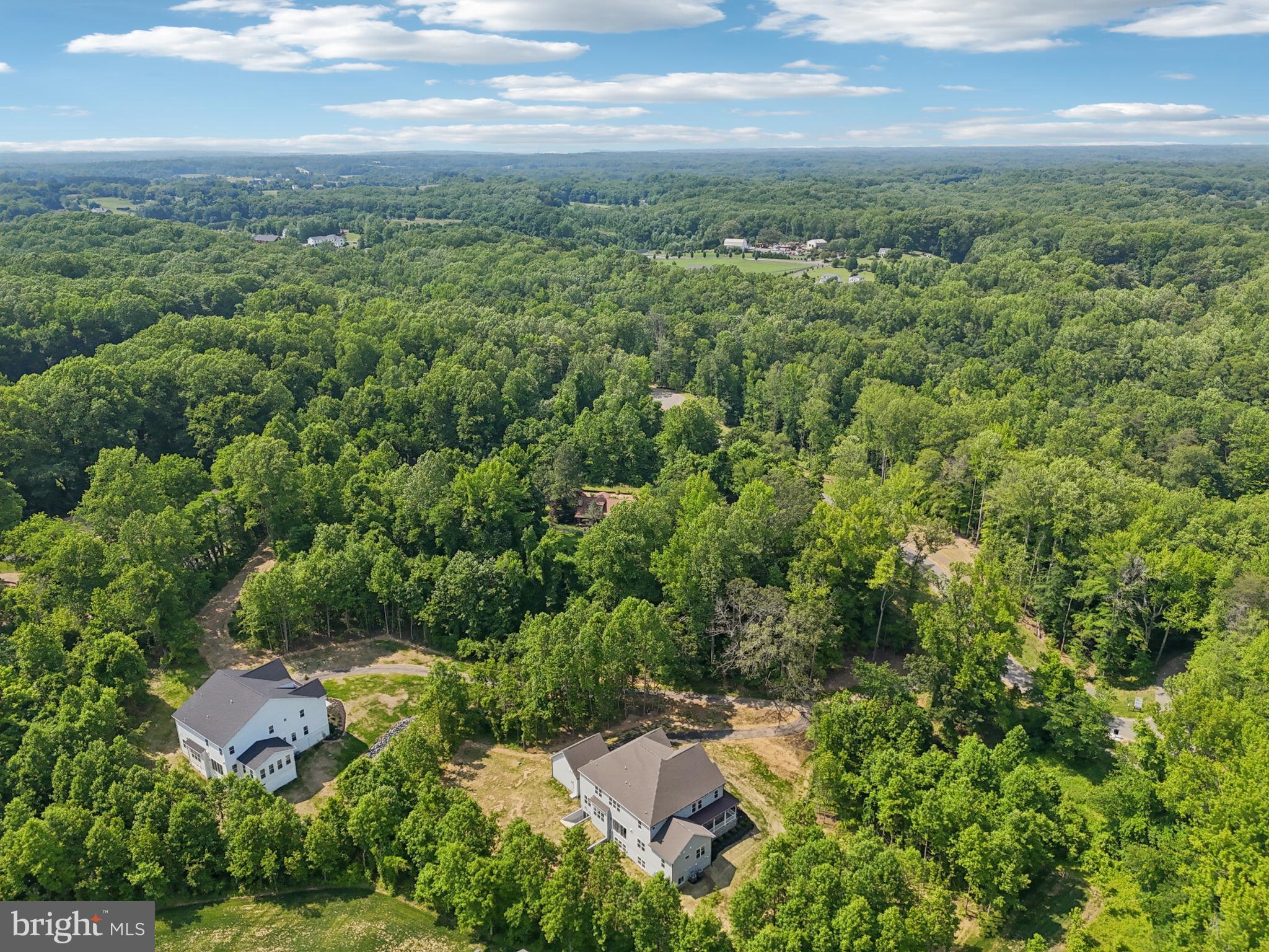 STILLVIEW ACRES - Residential