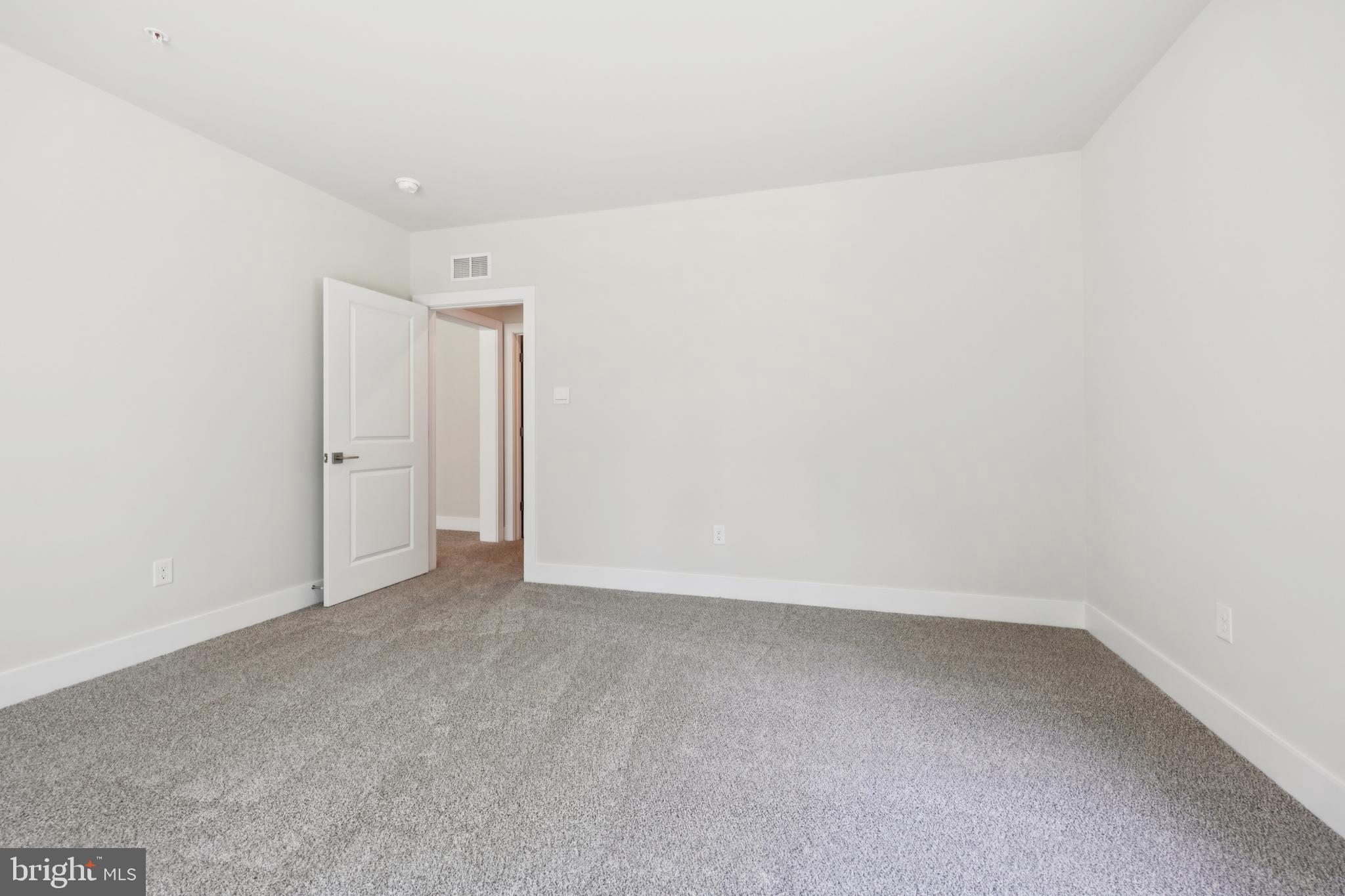 STILLVIEW ACRES - Residential