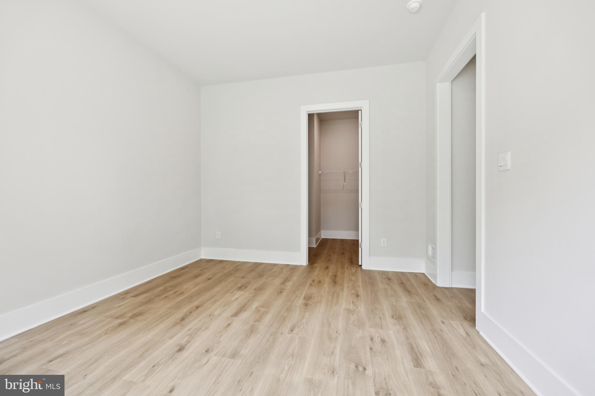 STILLVIEW ACRES - Residential