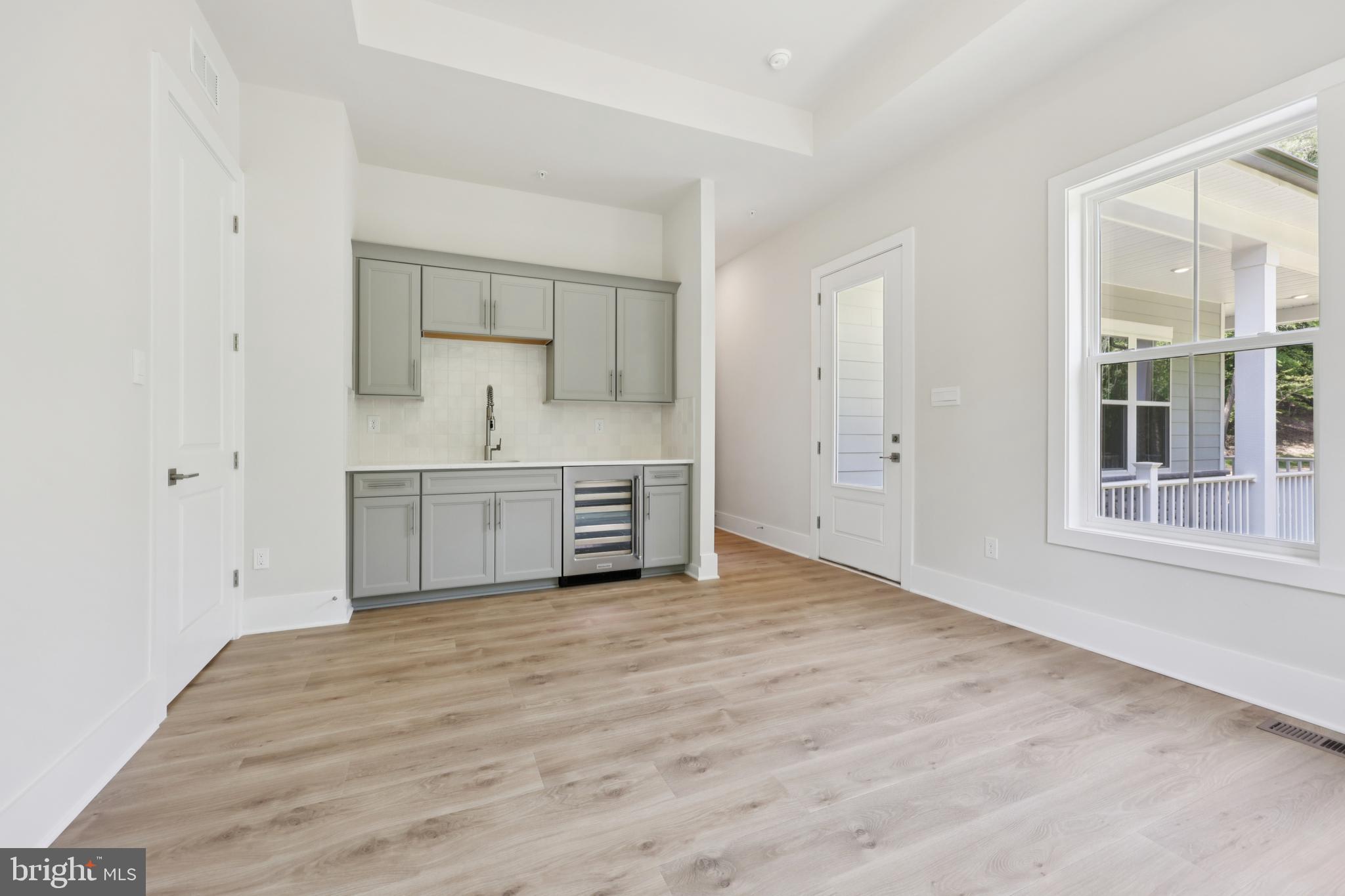 STILLVIEW ACRES - Residential