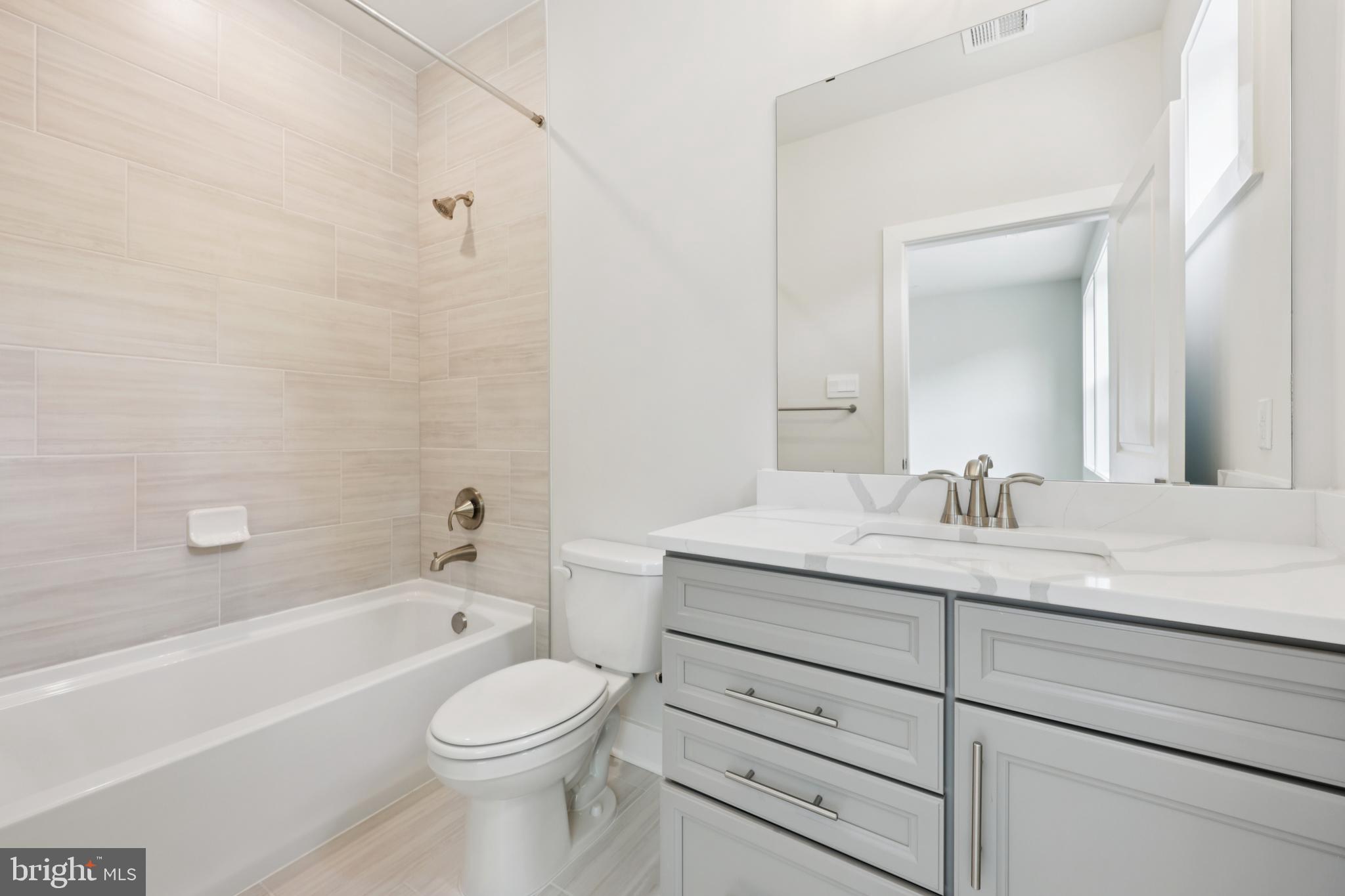 STILLVIEW ACRES - Residential