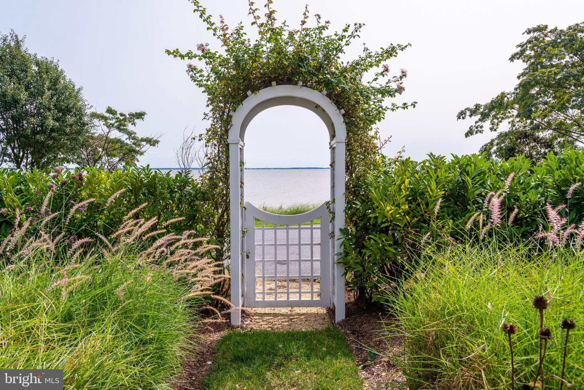 BAY RIDGE - Residential