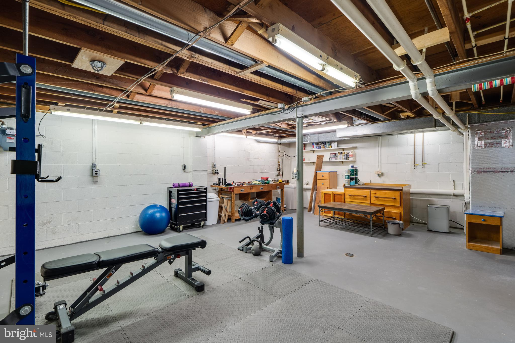 SUTTER VILLAGE - Residential