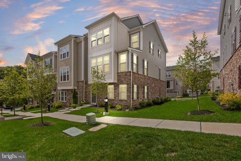Townhouse For Sale - 223 Grant Crossing<br/> MEDIA, PA 19063