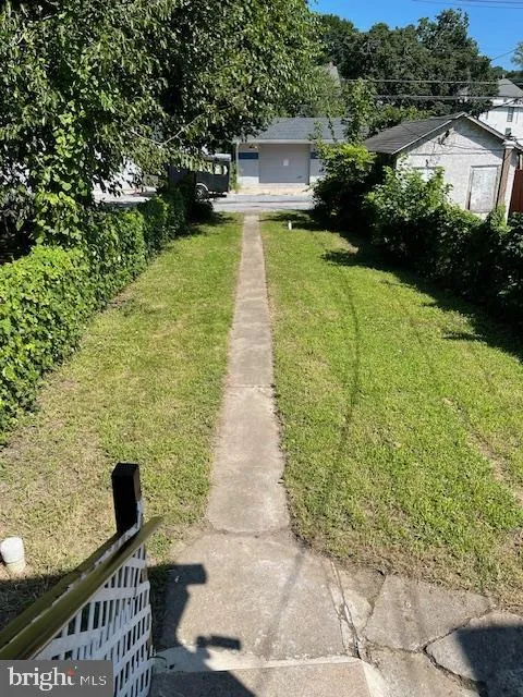 Coatesville, Pennsylvania 19320, United States, 4 Bedrooms Bedrooms, ,1 BathroomBathrooms,Residential,Pending,2779