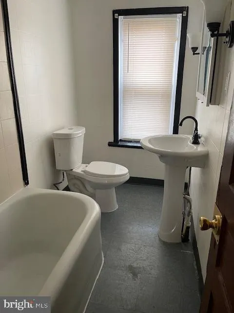 Coatesville, Pennsylvania 19320, United States, 4 Bedrooms Bedrooms, ,1 BathroomBathrooms,Residential,Pending,2779