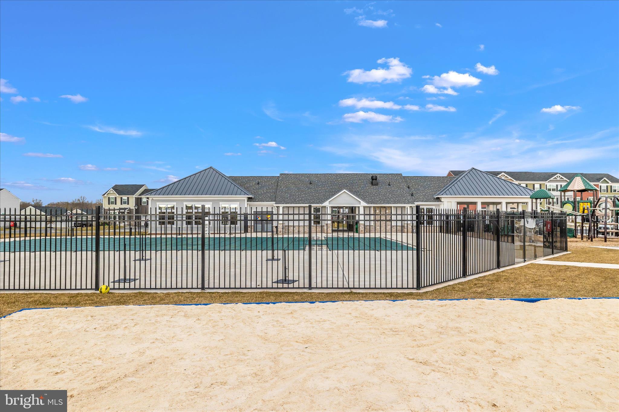 MEADE'S CROSSING - Residential