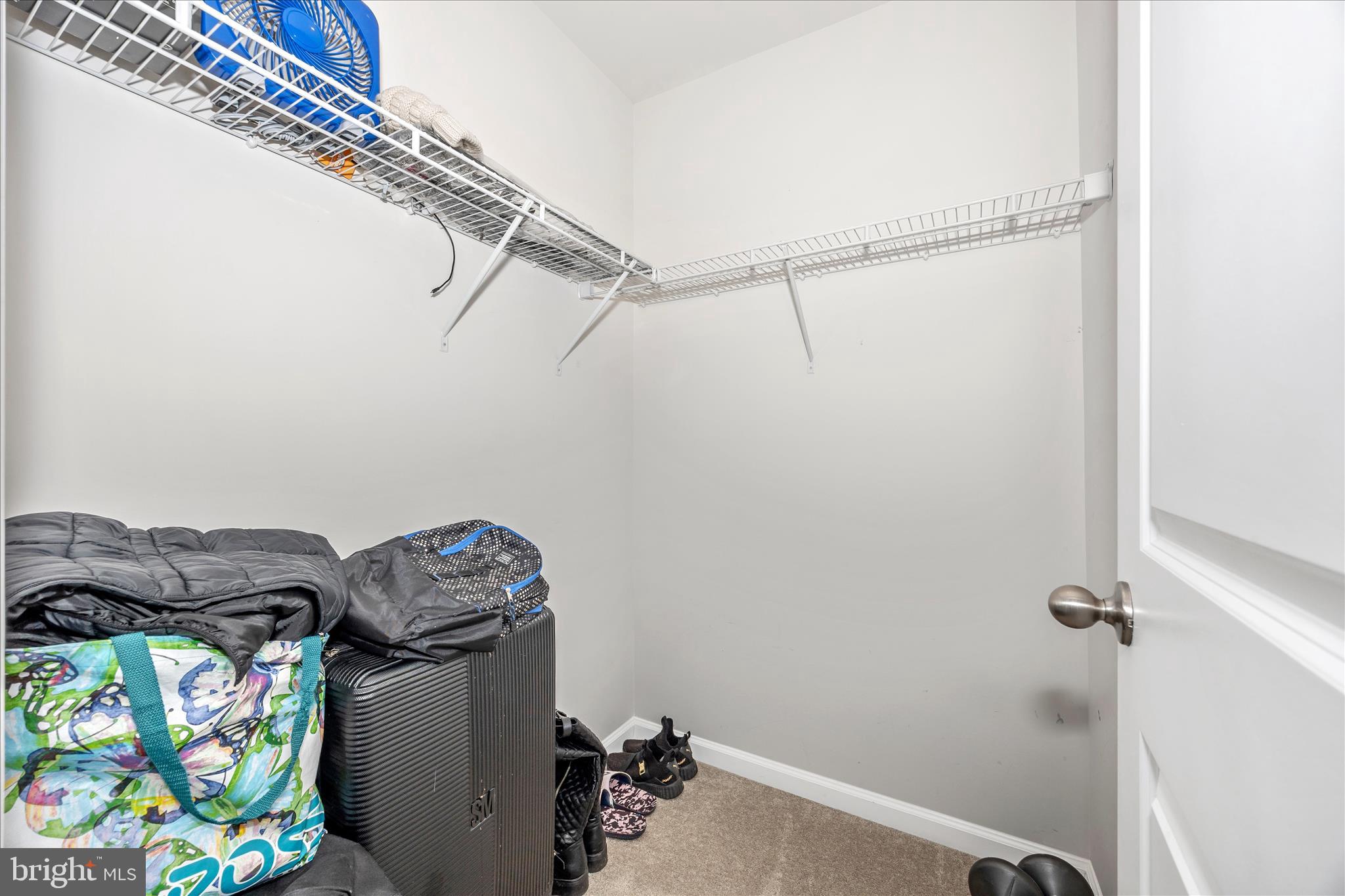 MEADE'S CROSSING - Residential