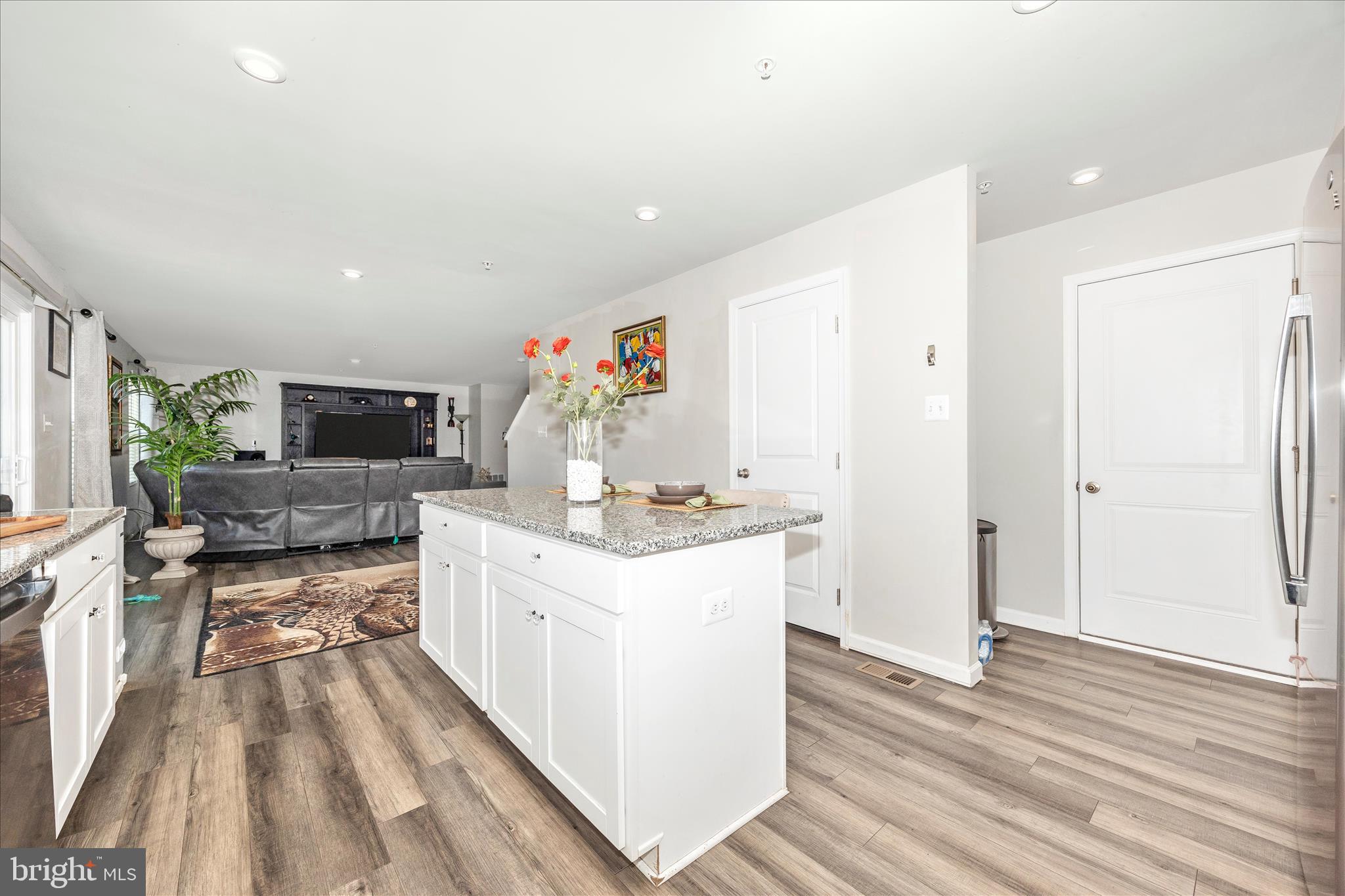 MEADE'S CROSSING - Residential