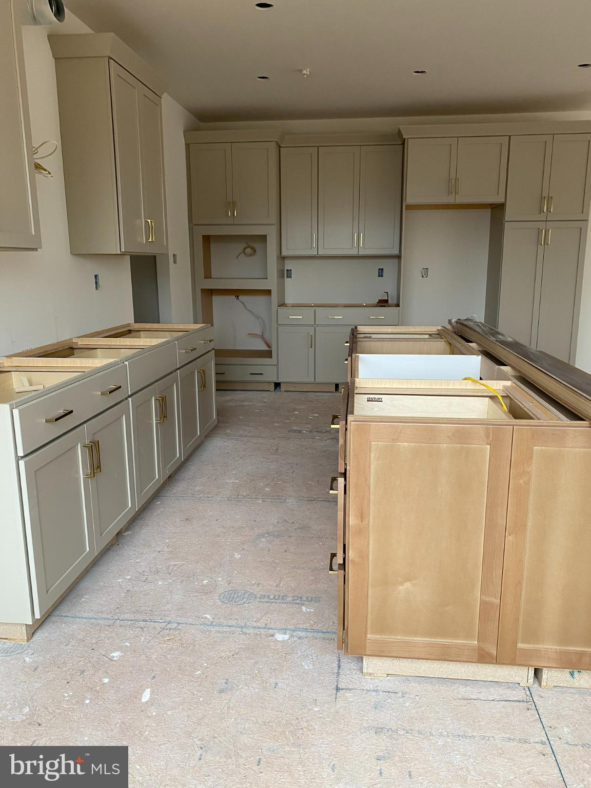 ALDERWOOD RUN - Residential