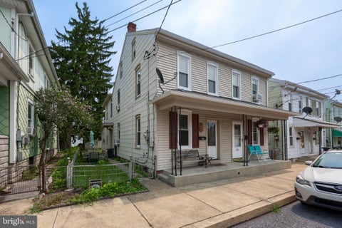 Multifamily For Sale - 251 S Charlotte St St<br/> MANHEIM, PA 17545