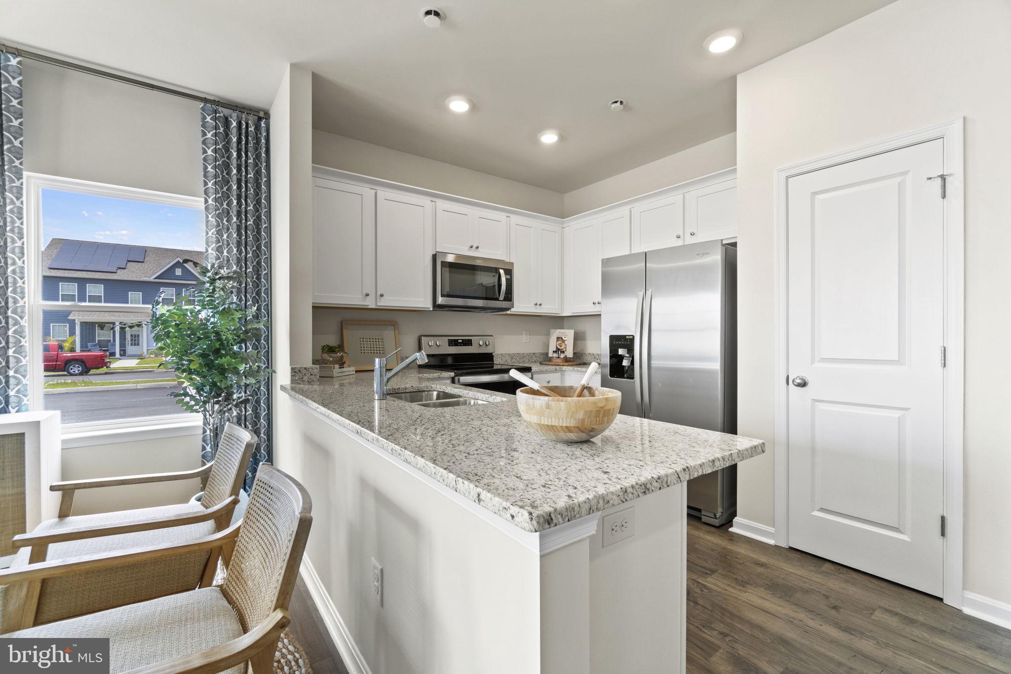 RETREAT AT WINDING CREEK - Residential