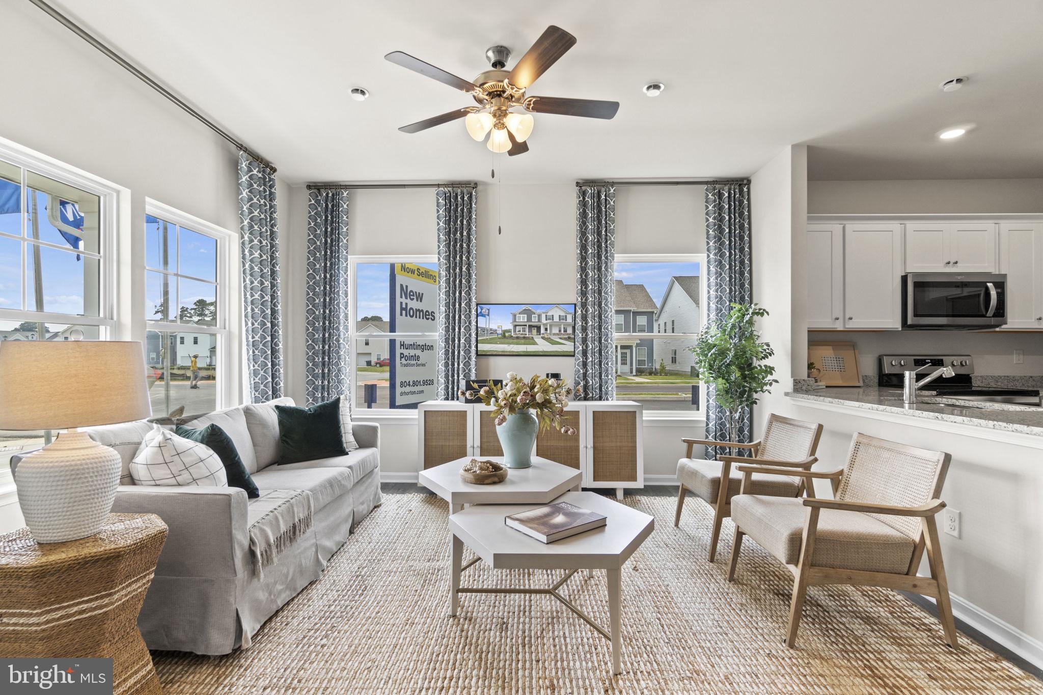 RETREAT AT WINDING CREEK - Residential