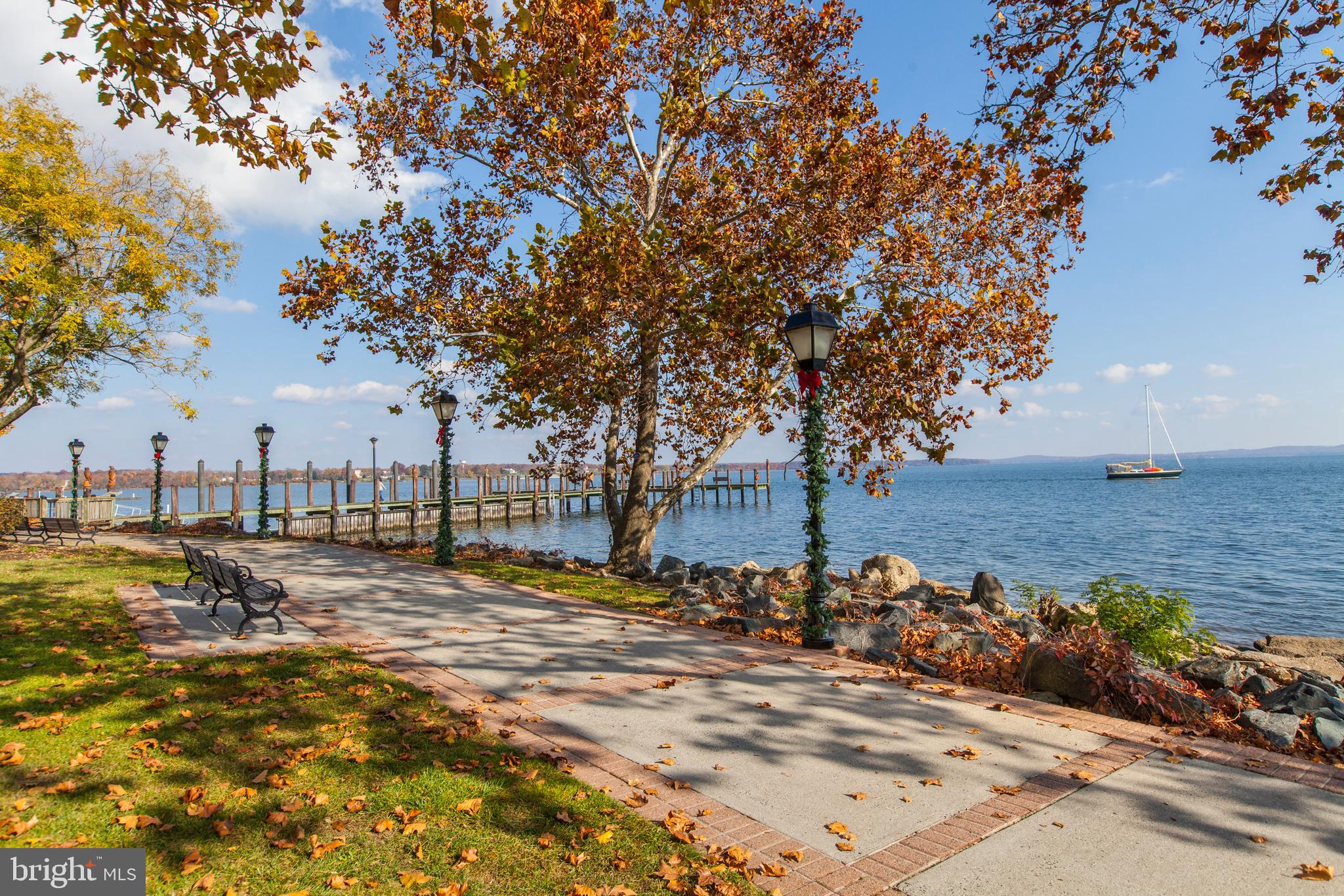 HERON HARBOR - Residential