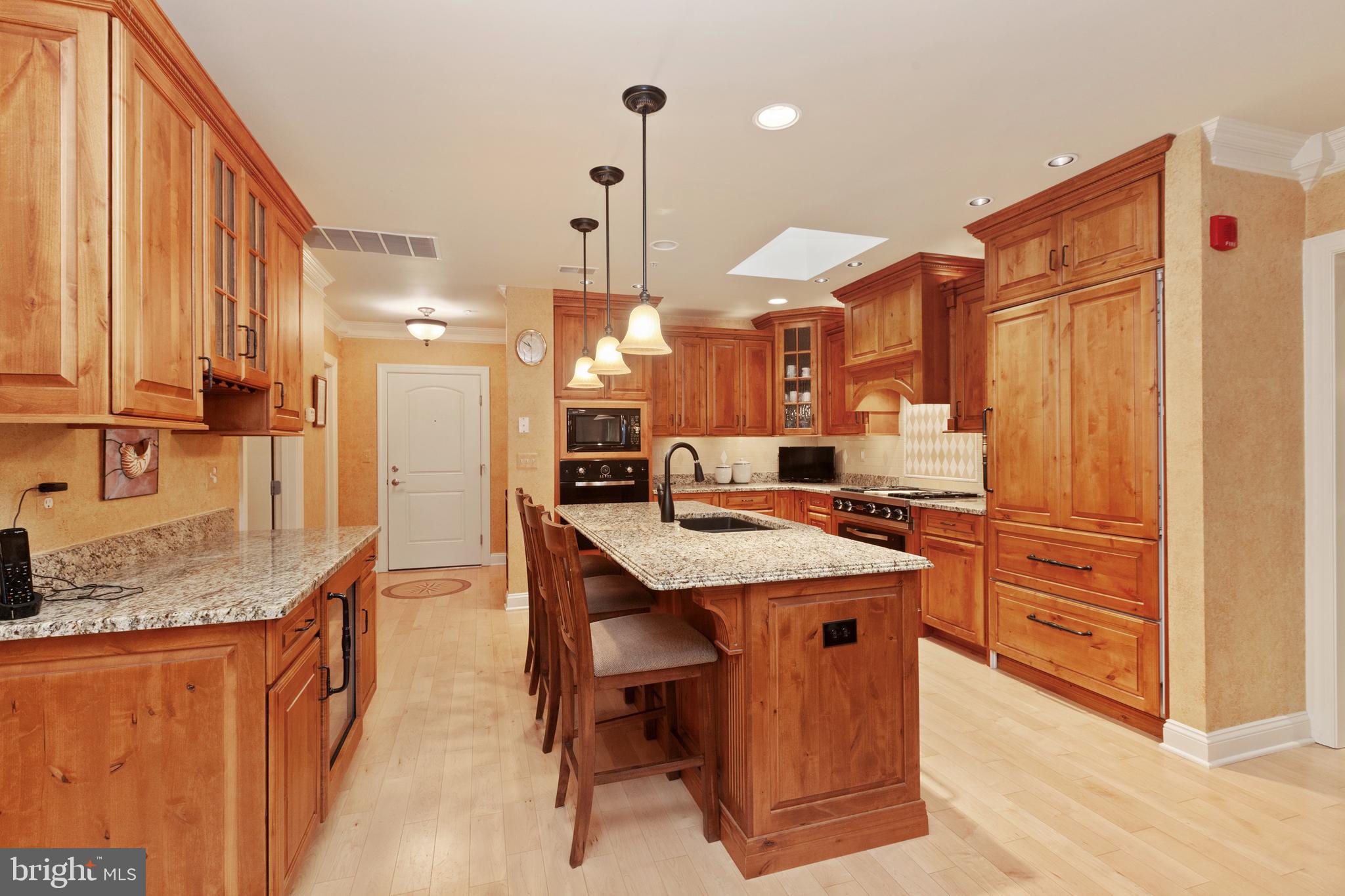 HERON HARBOR - Residential