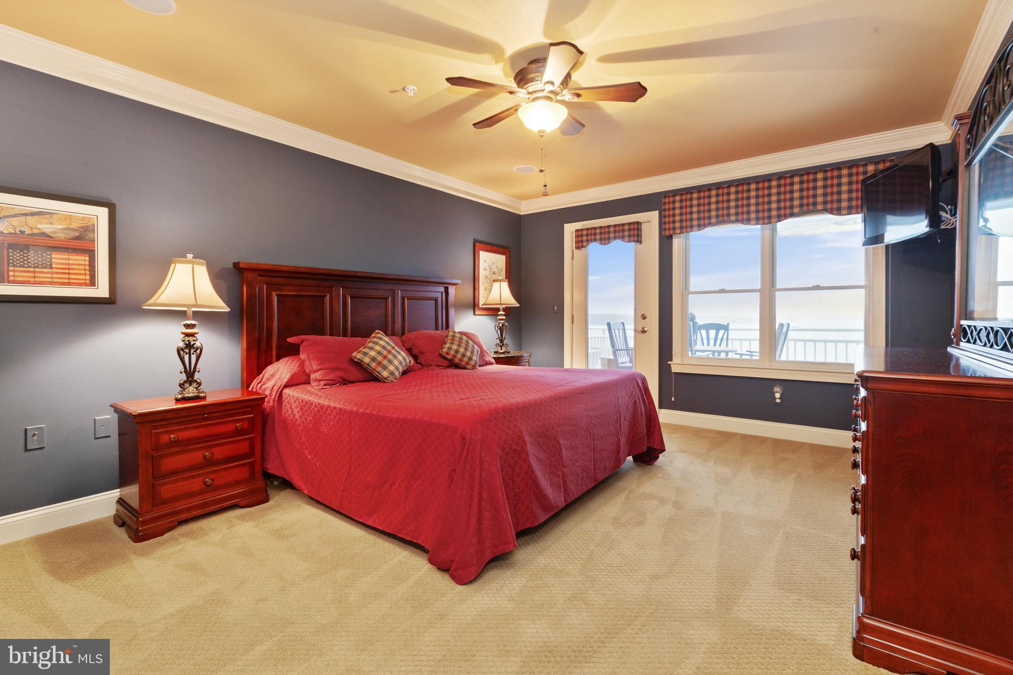 HERON HARBOR - Residential