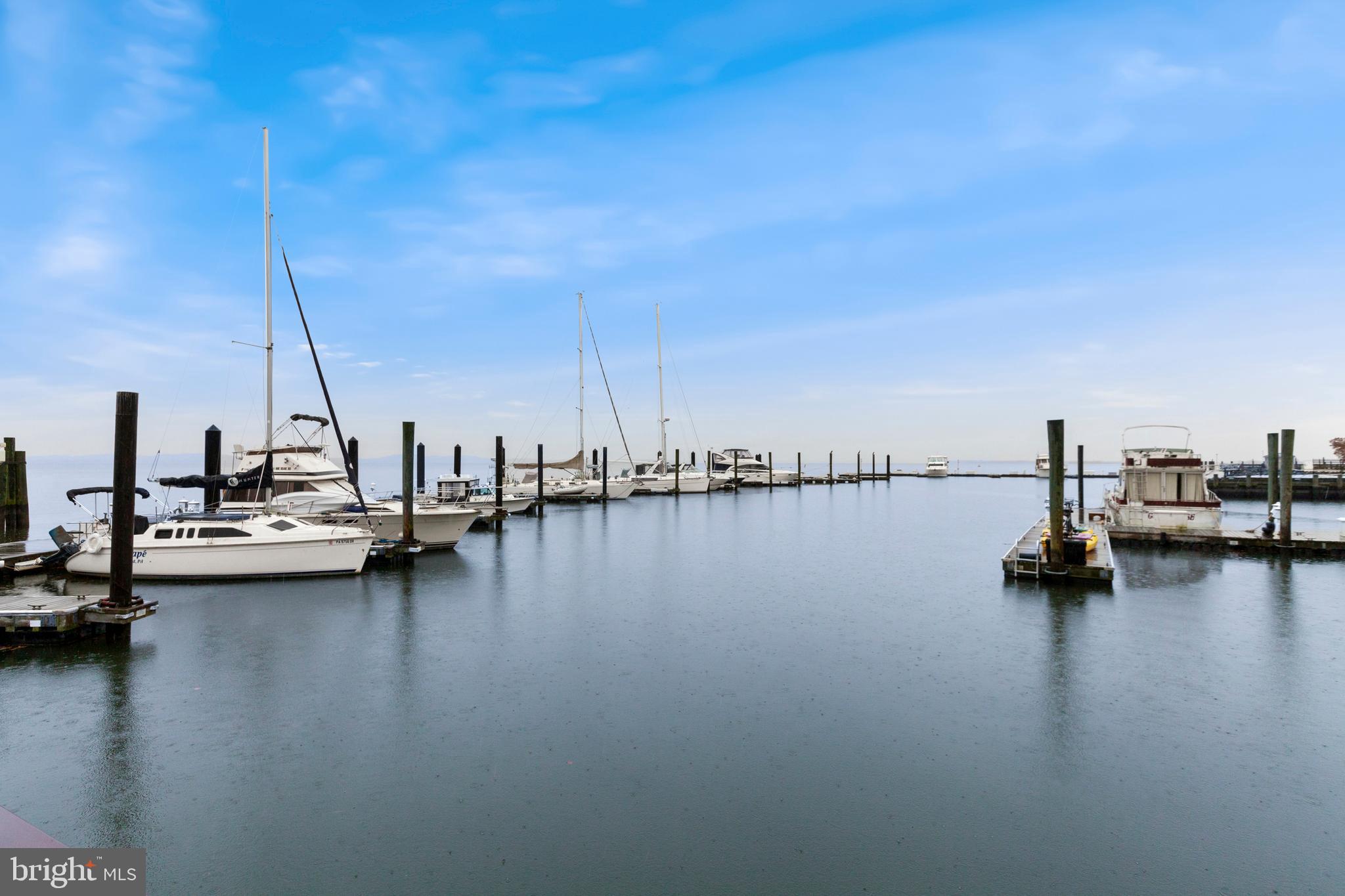 HERON HARBOR - Residential