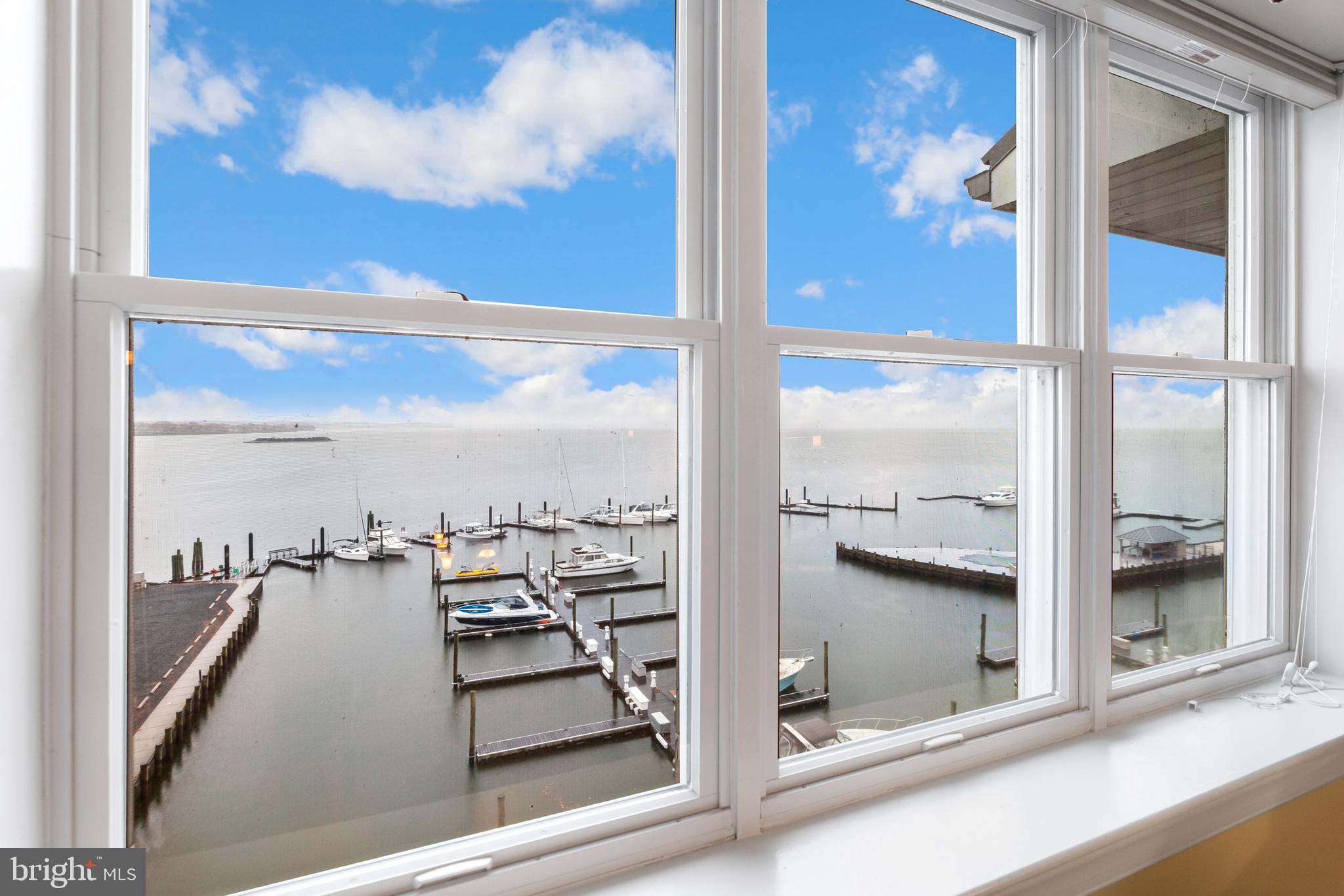 HERON HARBOR - Residential