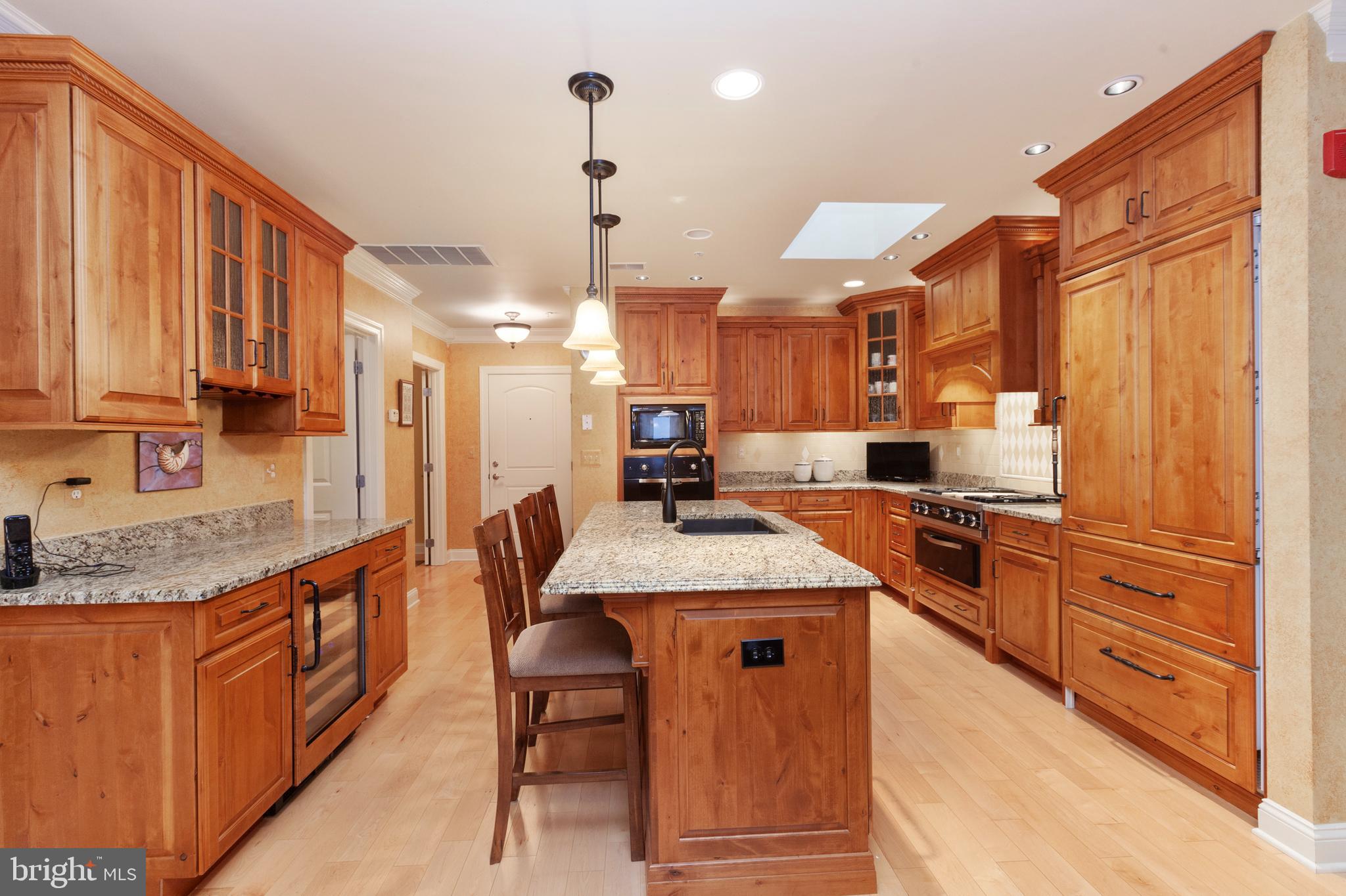 HERON HARBOR - Residential